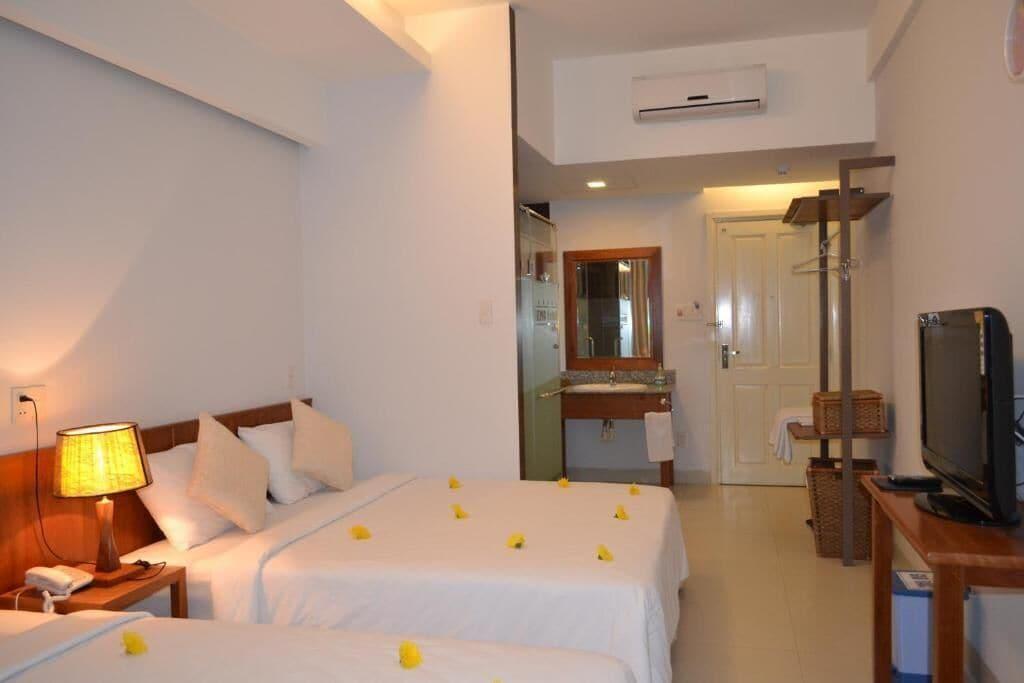 Varios Nemo Hotel
