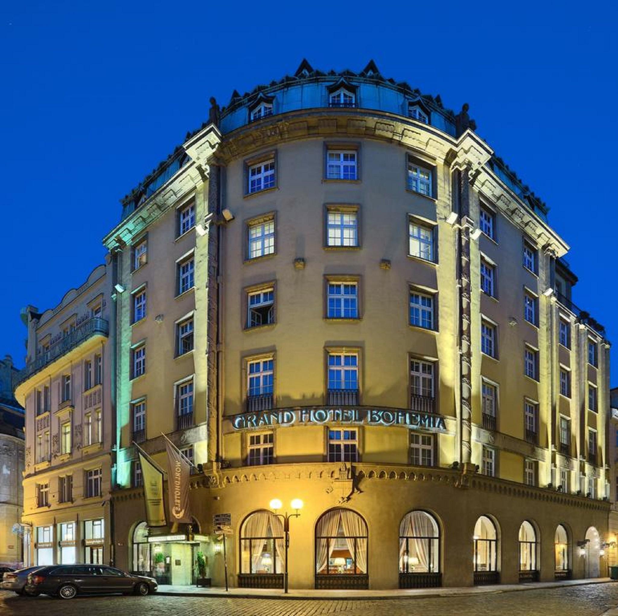 Vista Exterior Grand Hotel Bohemia