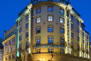 Alojamiento - Grand Hotel Bohemia