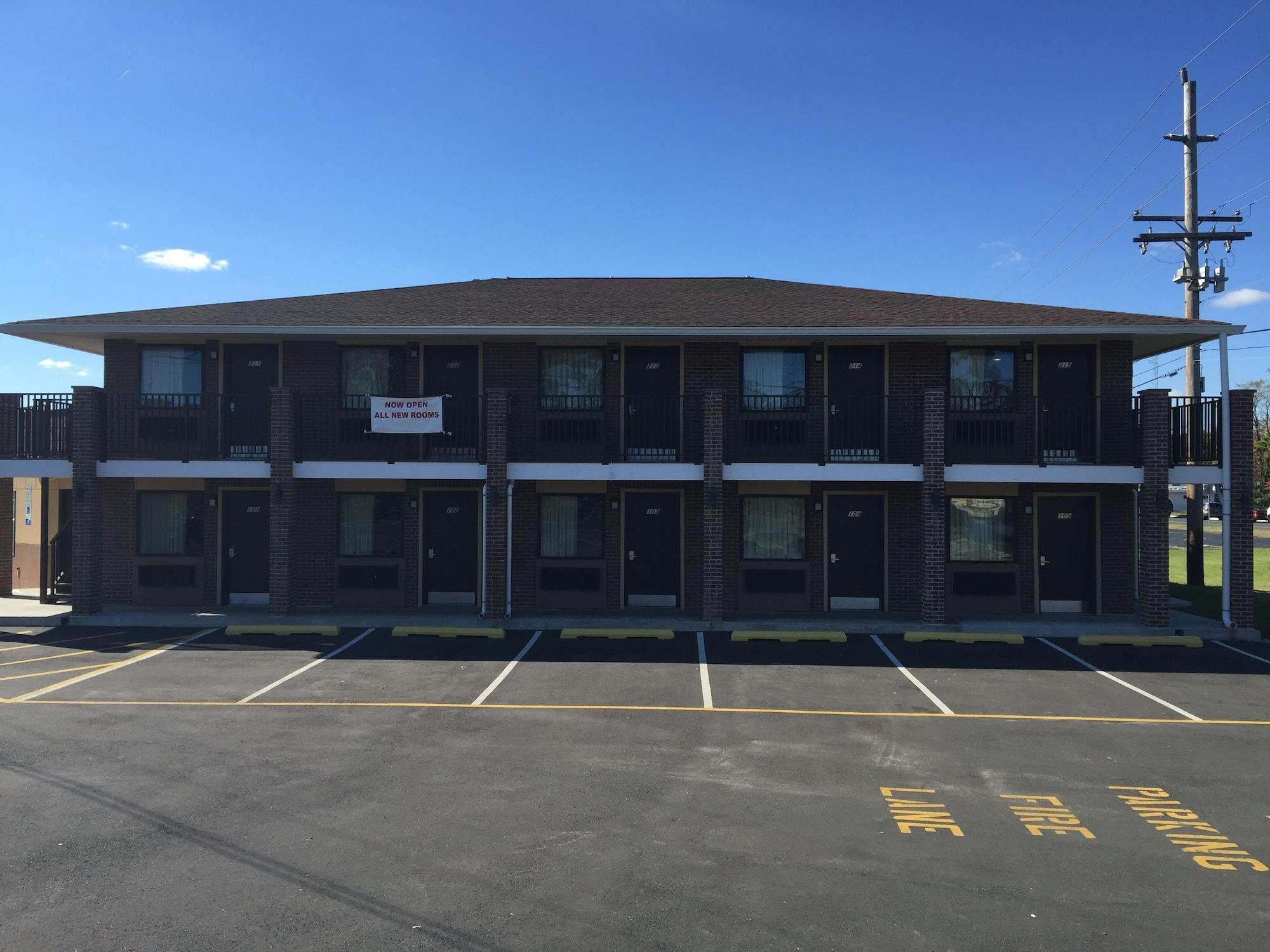 Varios Brick Motor Inn