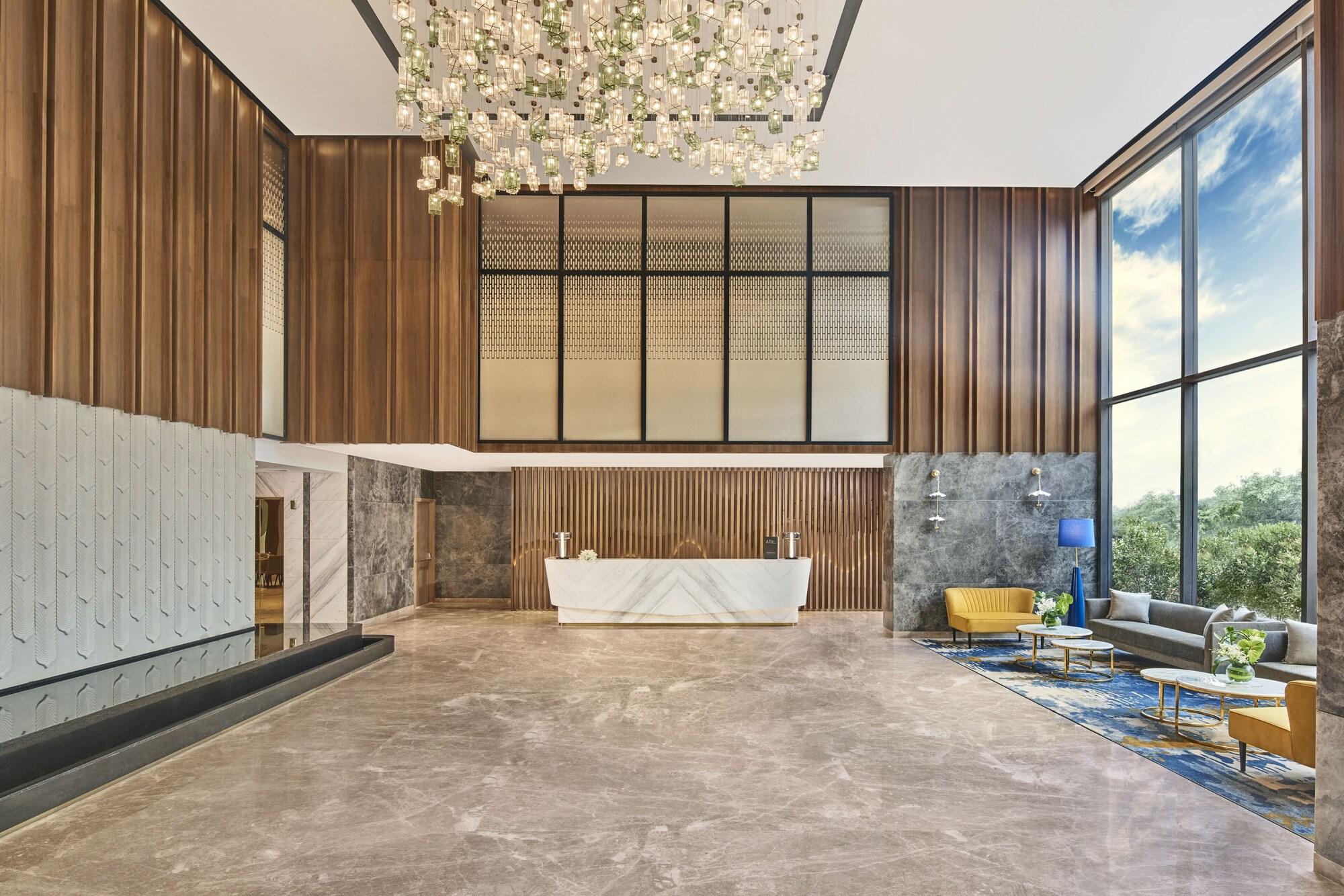 Vista Lobby Novotel Mumbai International Airport