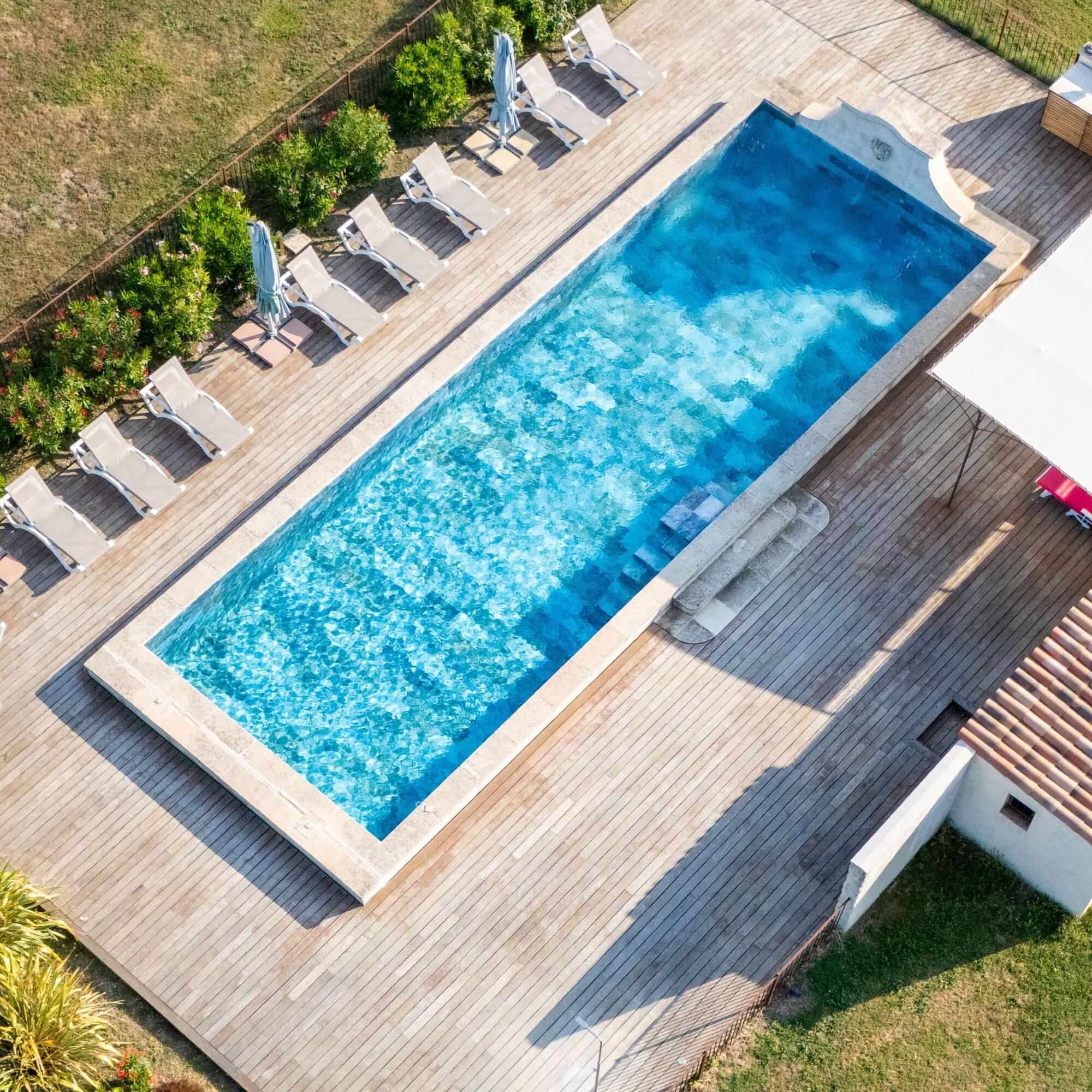 Vista Piscina La Bastide des Amouriers