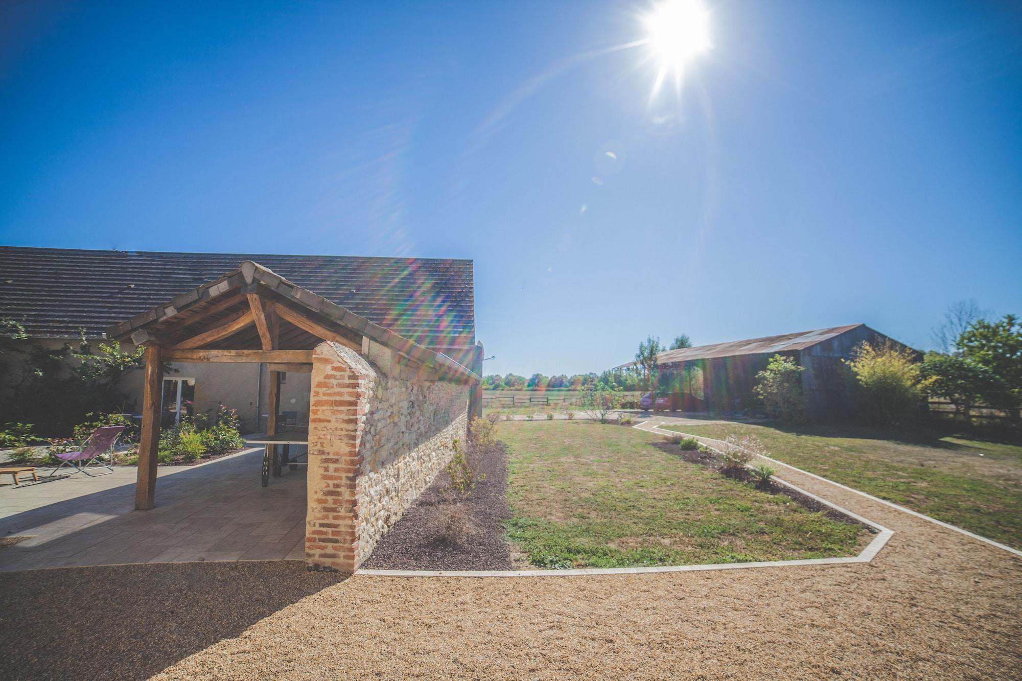 Vista Exterior Le Petit Nancay
