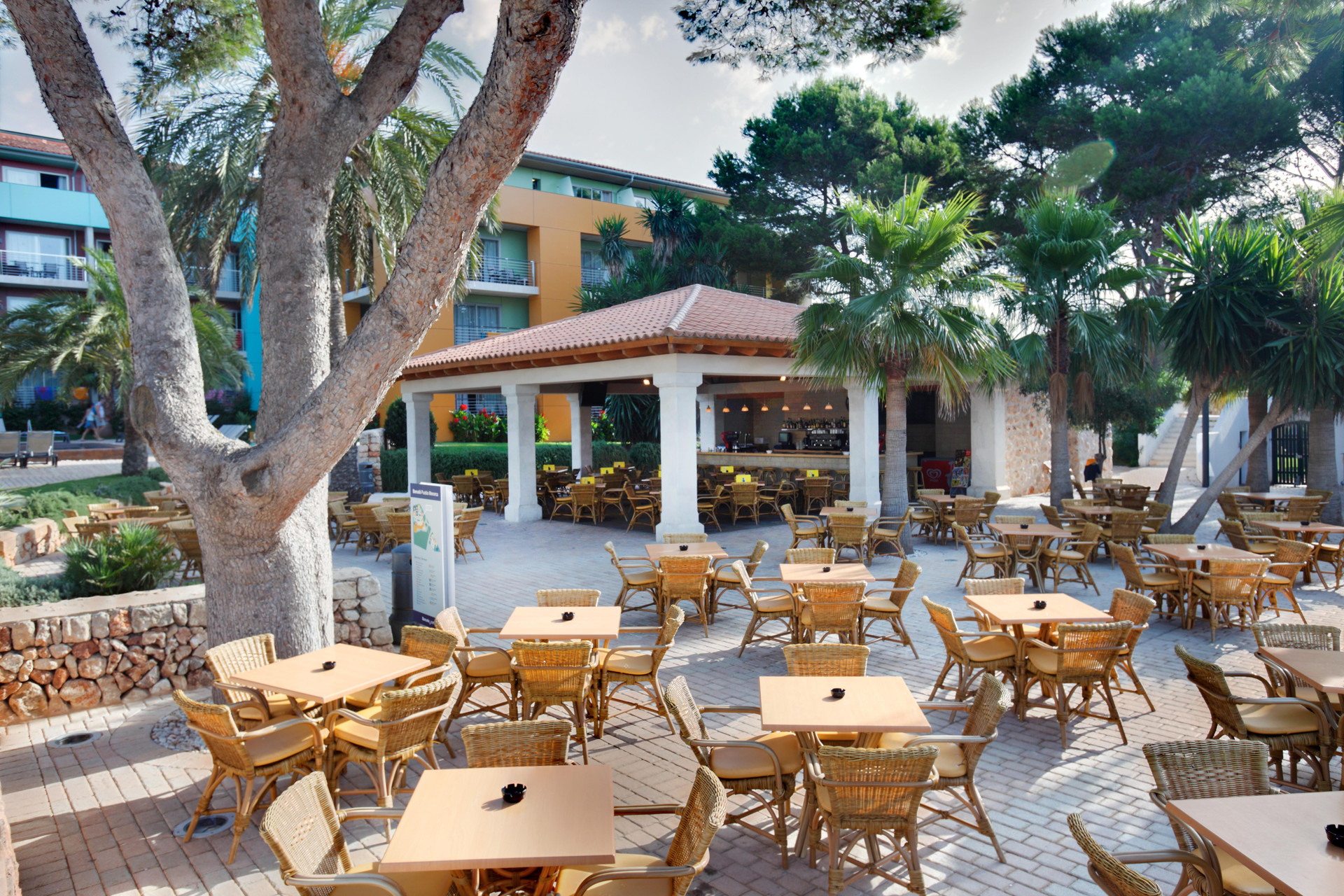 Vista Lobby Occidental Menorca