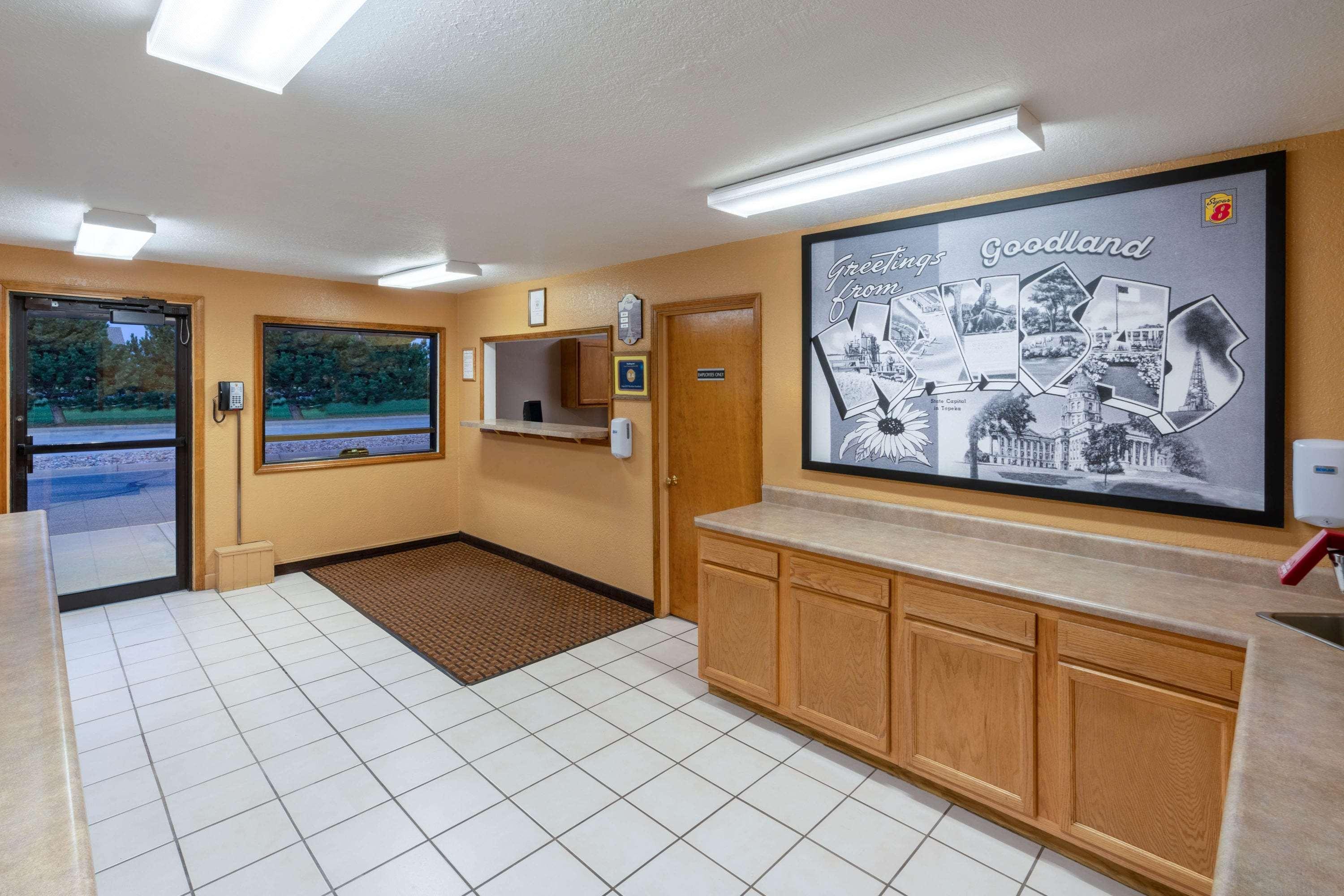 Vista Lobby Super 8 by Wyndham Goodland