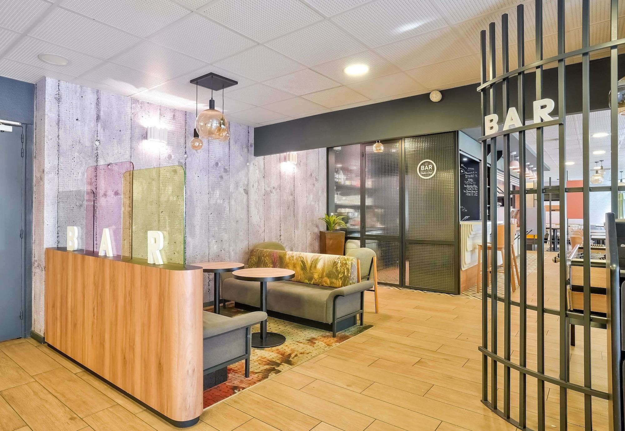 Vista Lobby B&B HOTEL Paris Malakoff Parc des Expositions