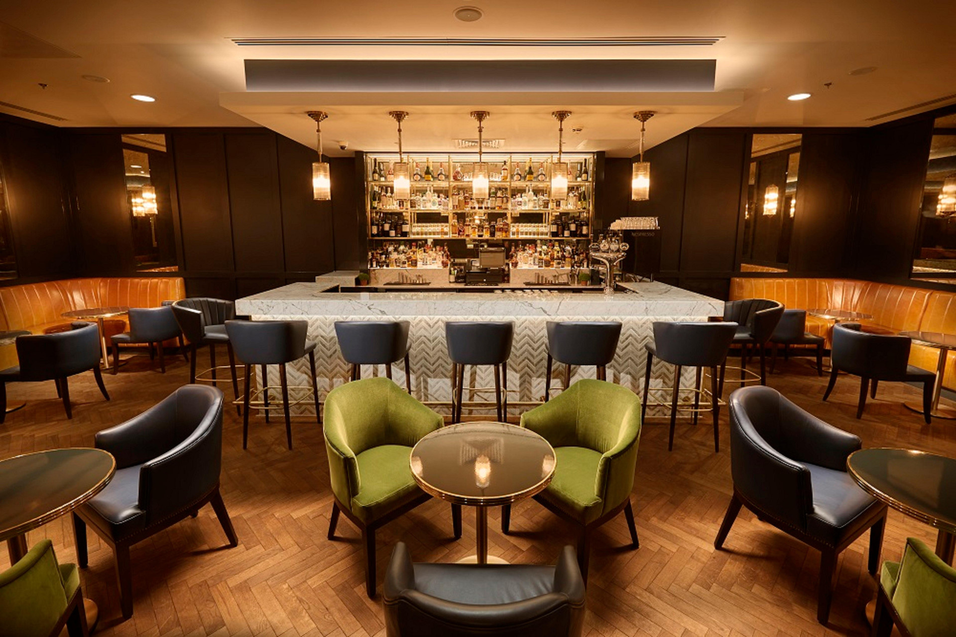 Bar/Salón Marlin Waterloo