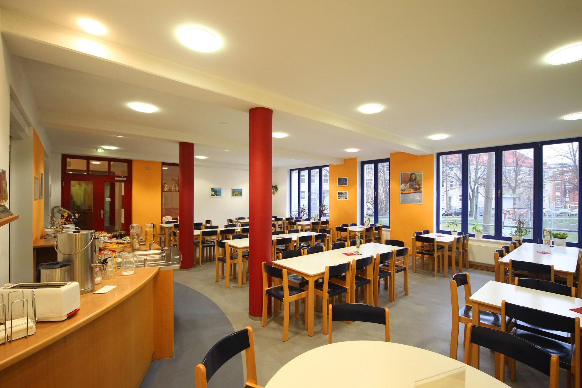 Restaurant DJH Jugendherberge Greifswald - Hostel
