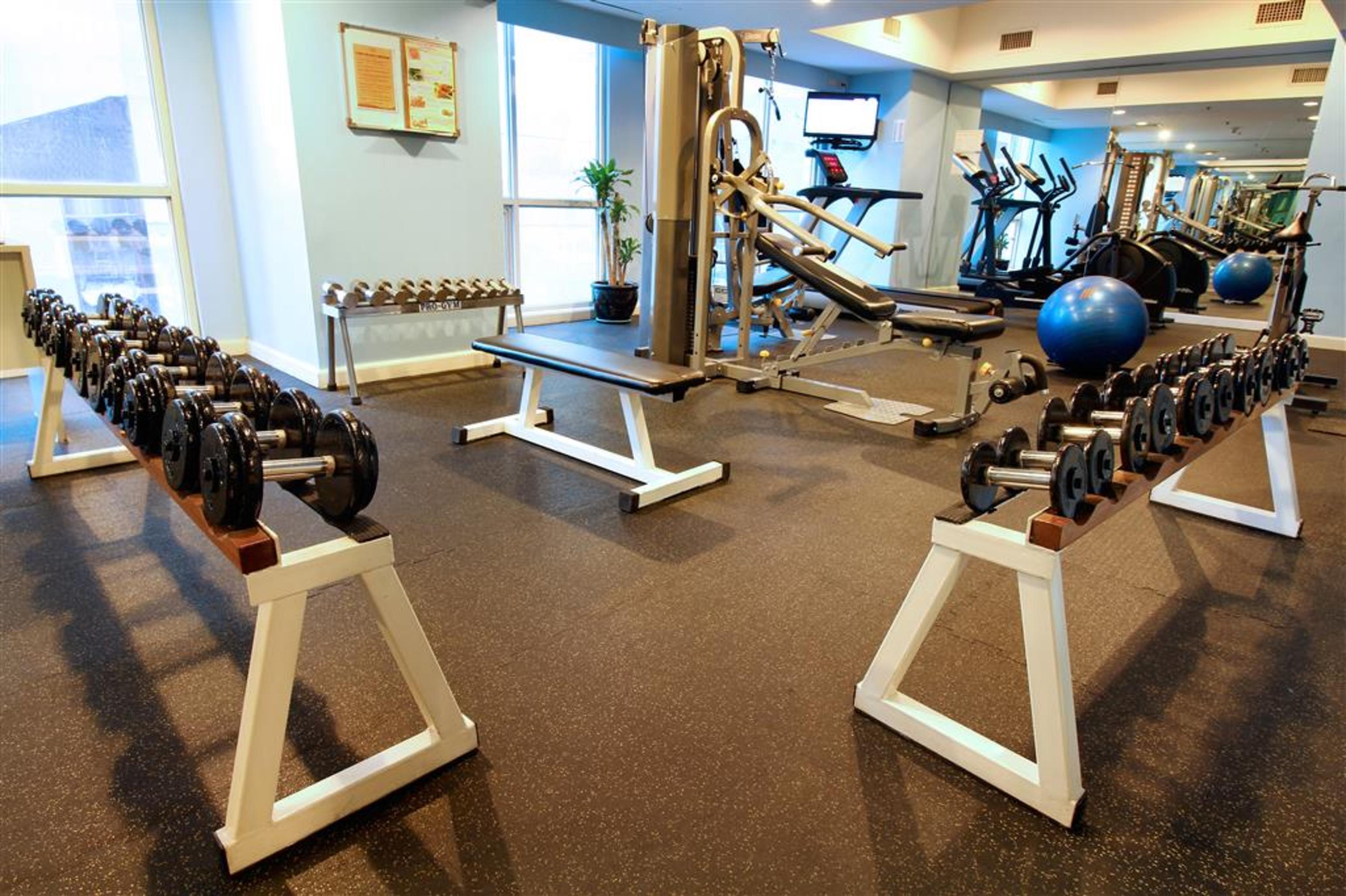 Instalaciones Recreativas Oxford Suites Makati