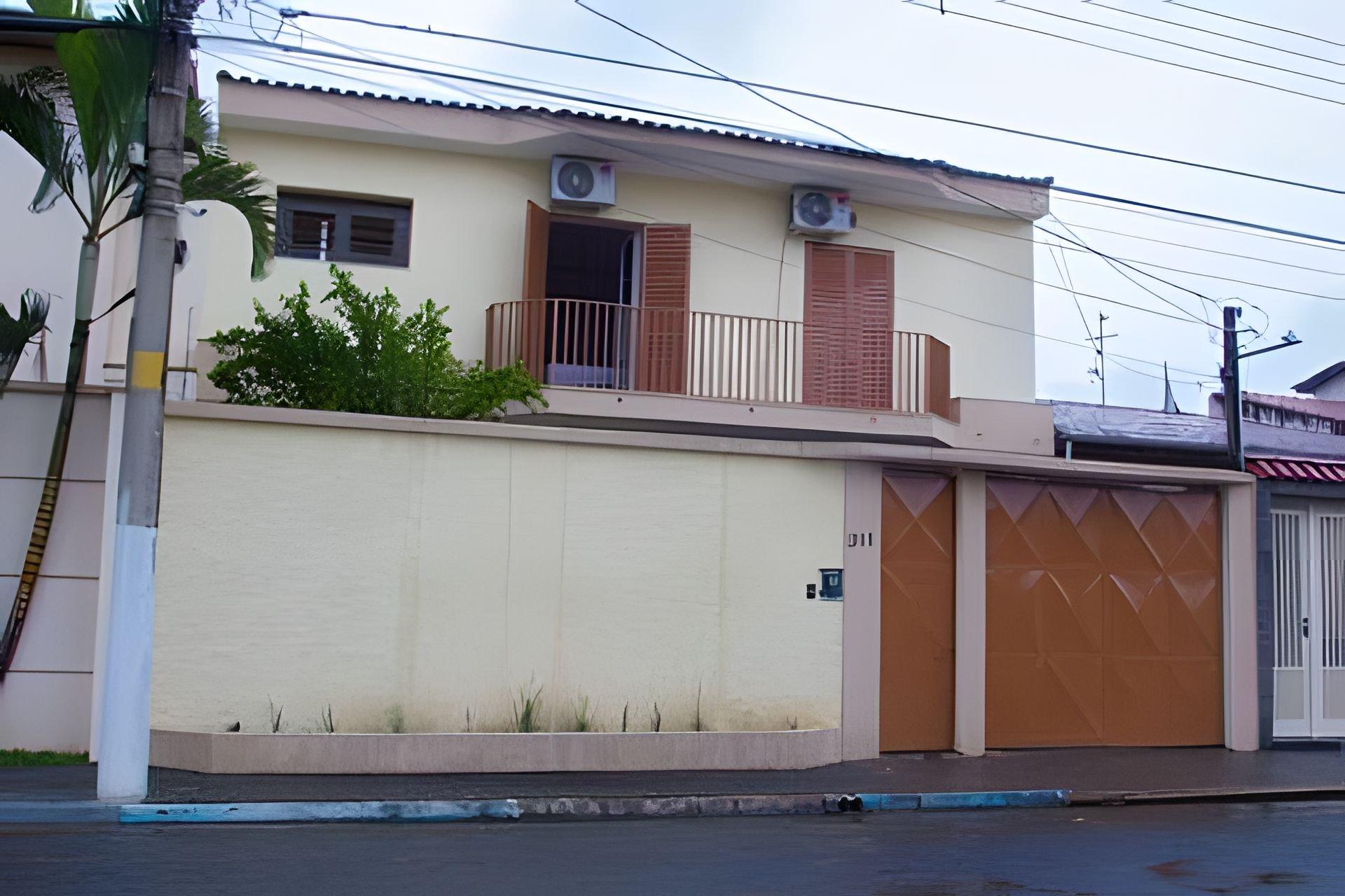 Vista Exterior Casa ampla e confortável próxima ao Santuário