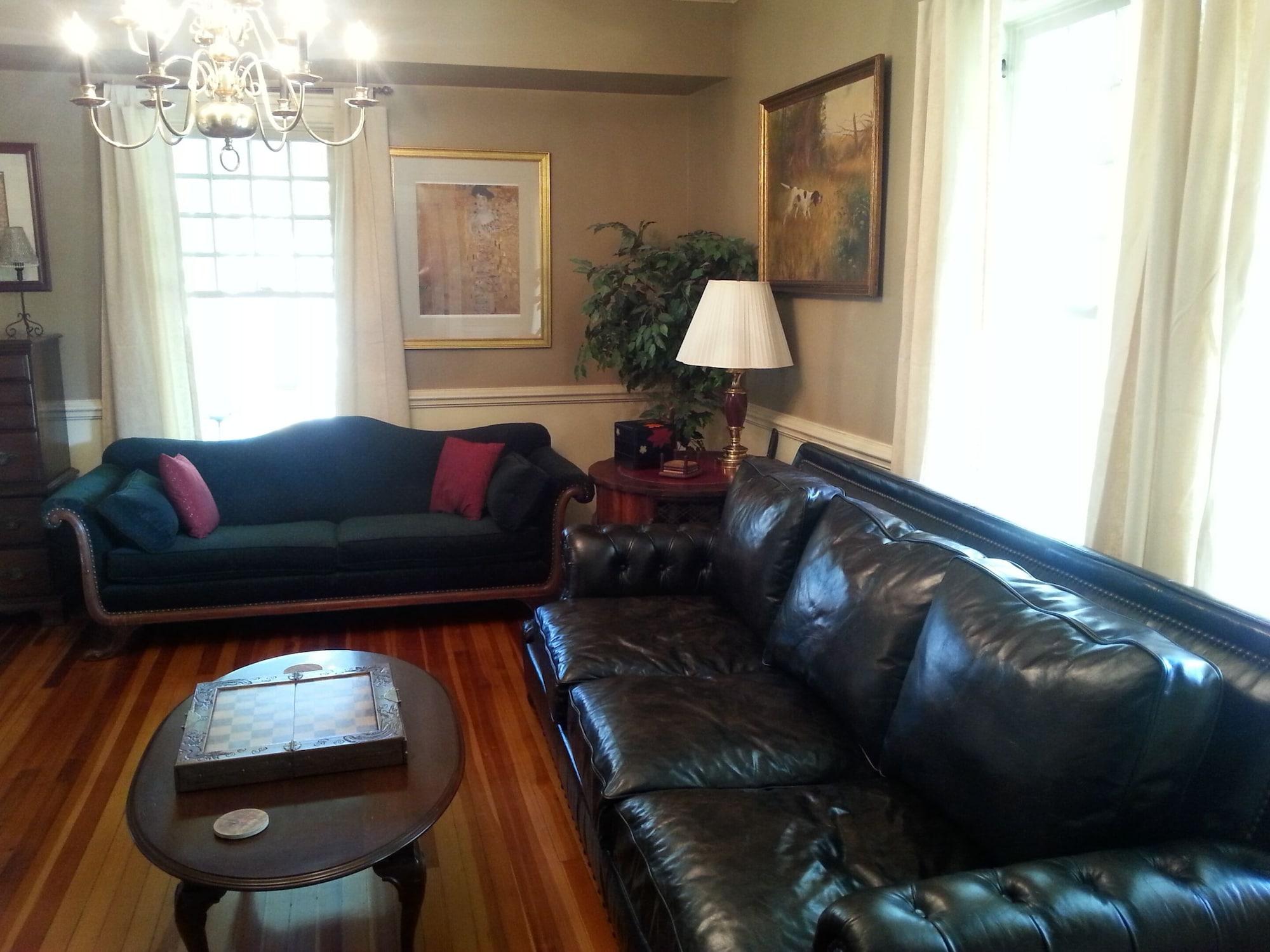 Bar/Salón Hunter House Bed and Breakfast