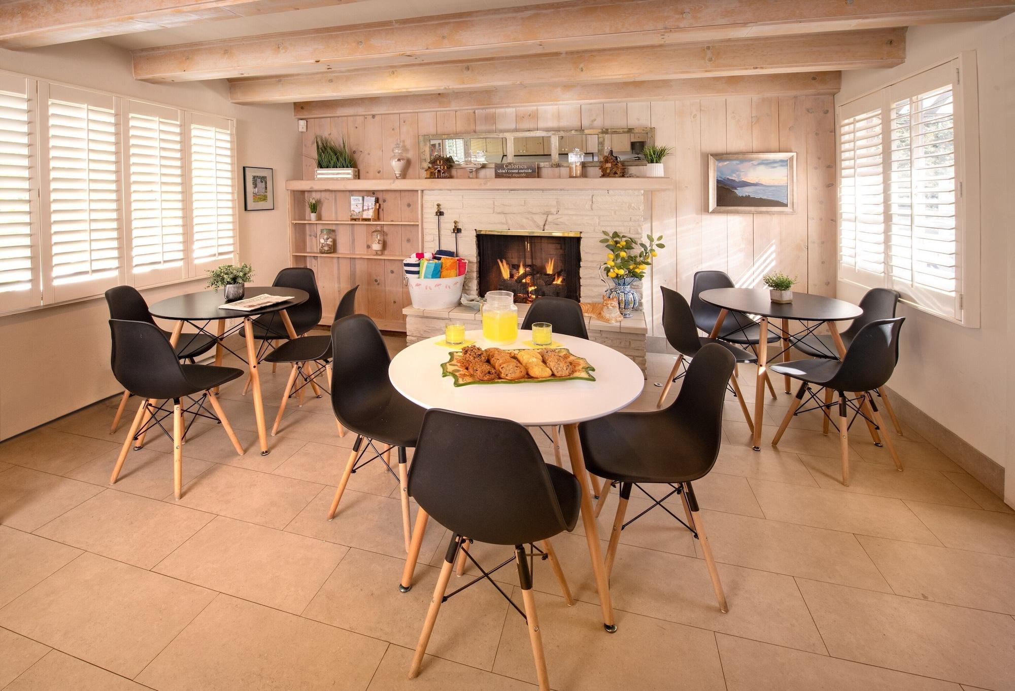 Restaurant Carmel Country Inn