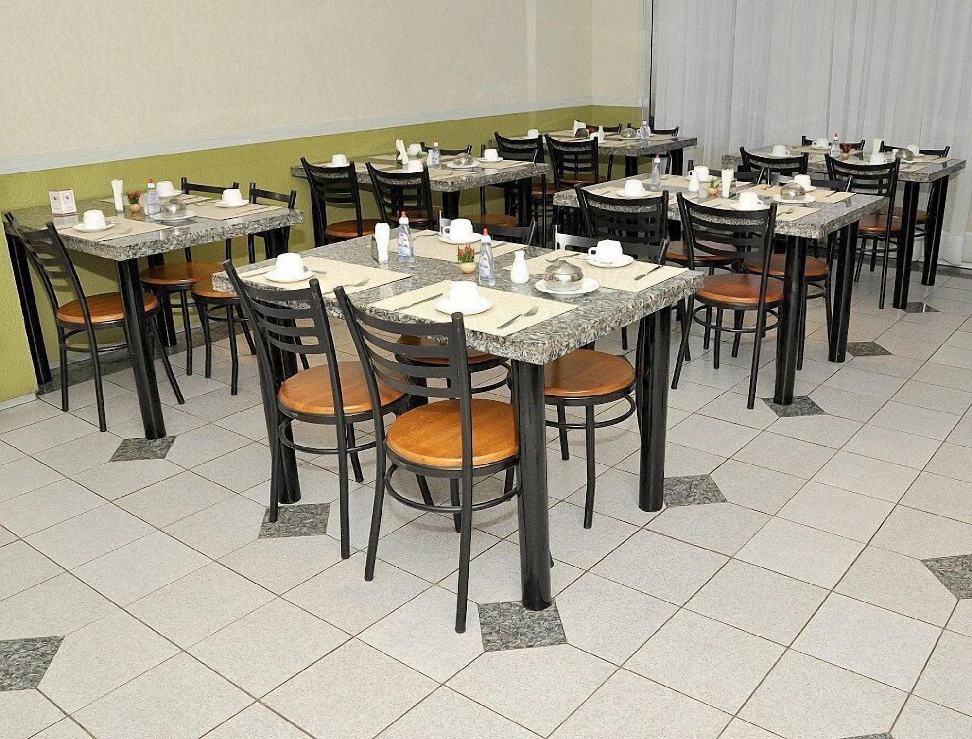Restaurant Vila Azul Praia Hotel
