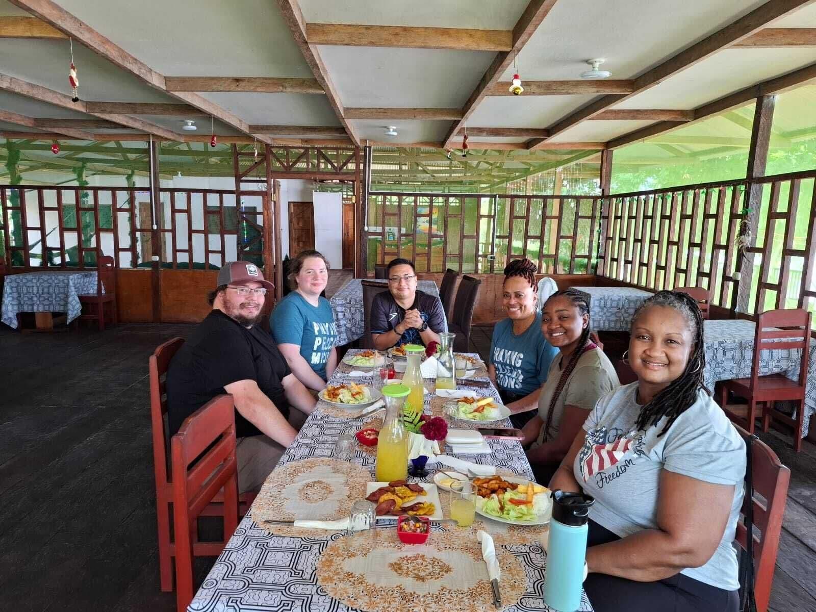 Restaurant Milia Amazon Lodge