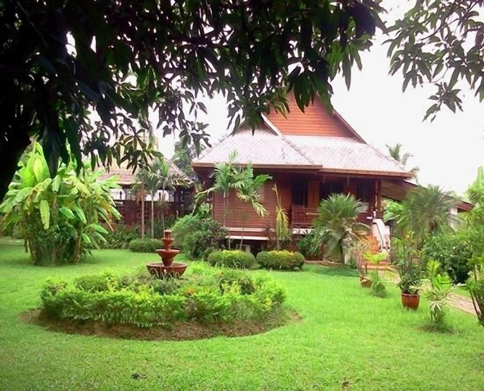 Vista Exterior Romyen Garden Resort