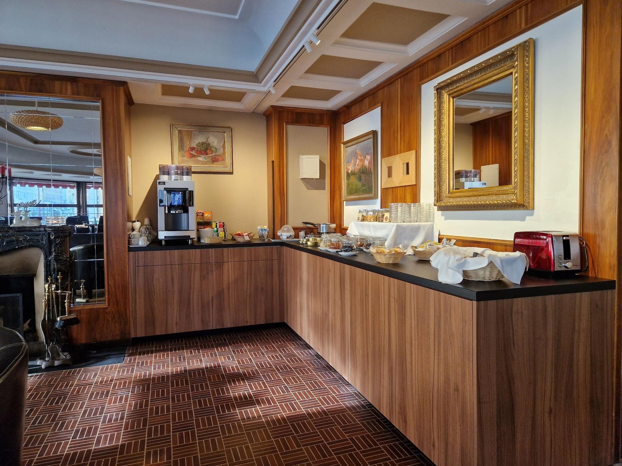 Restaurant Athmos Hotel