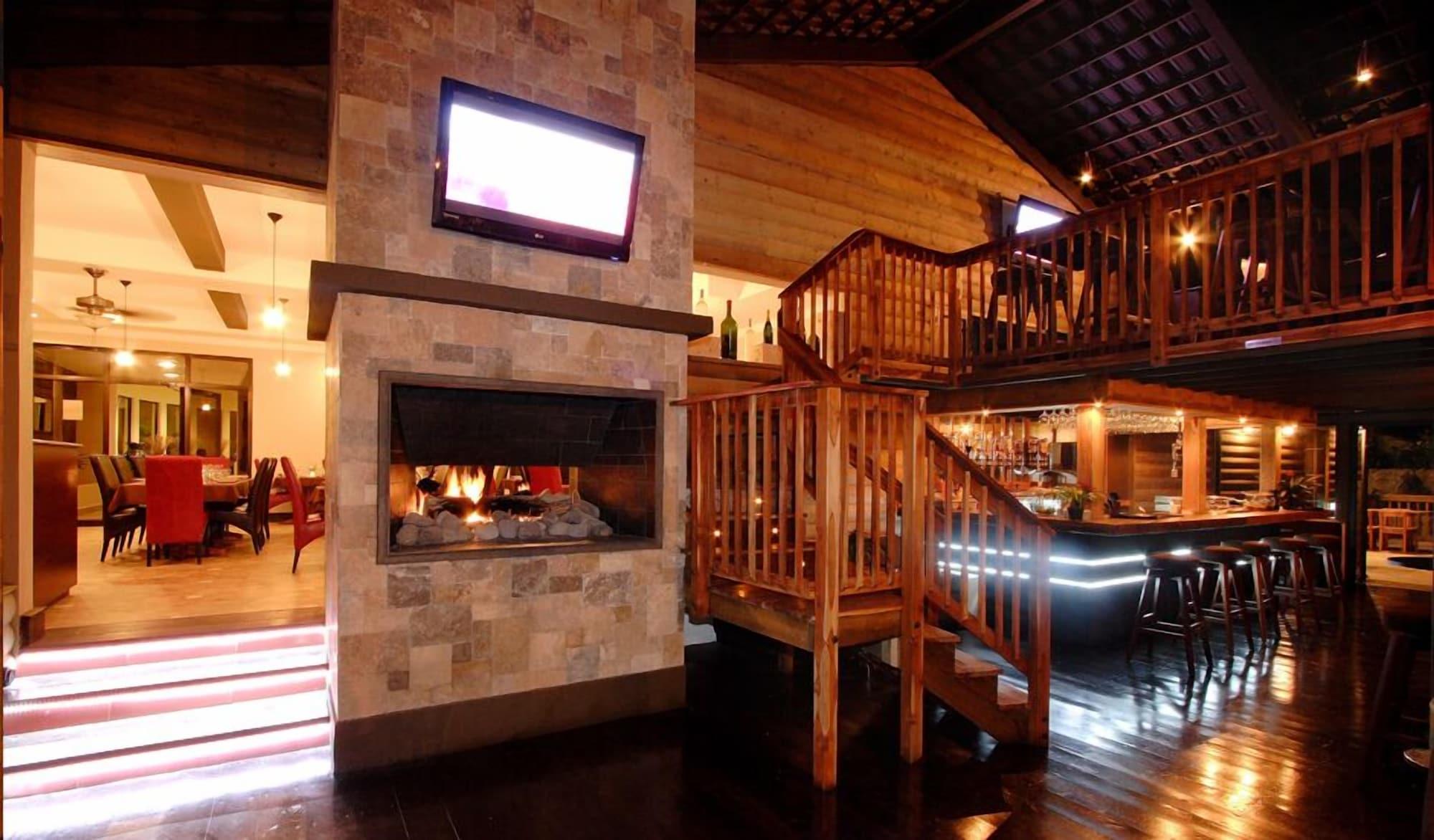 Bar/Salón Hotel Ladera