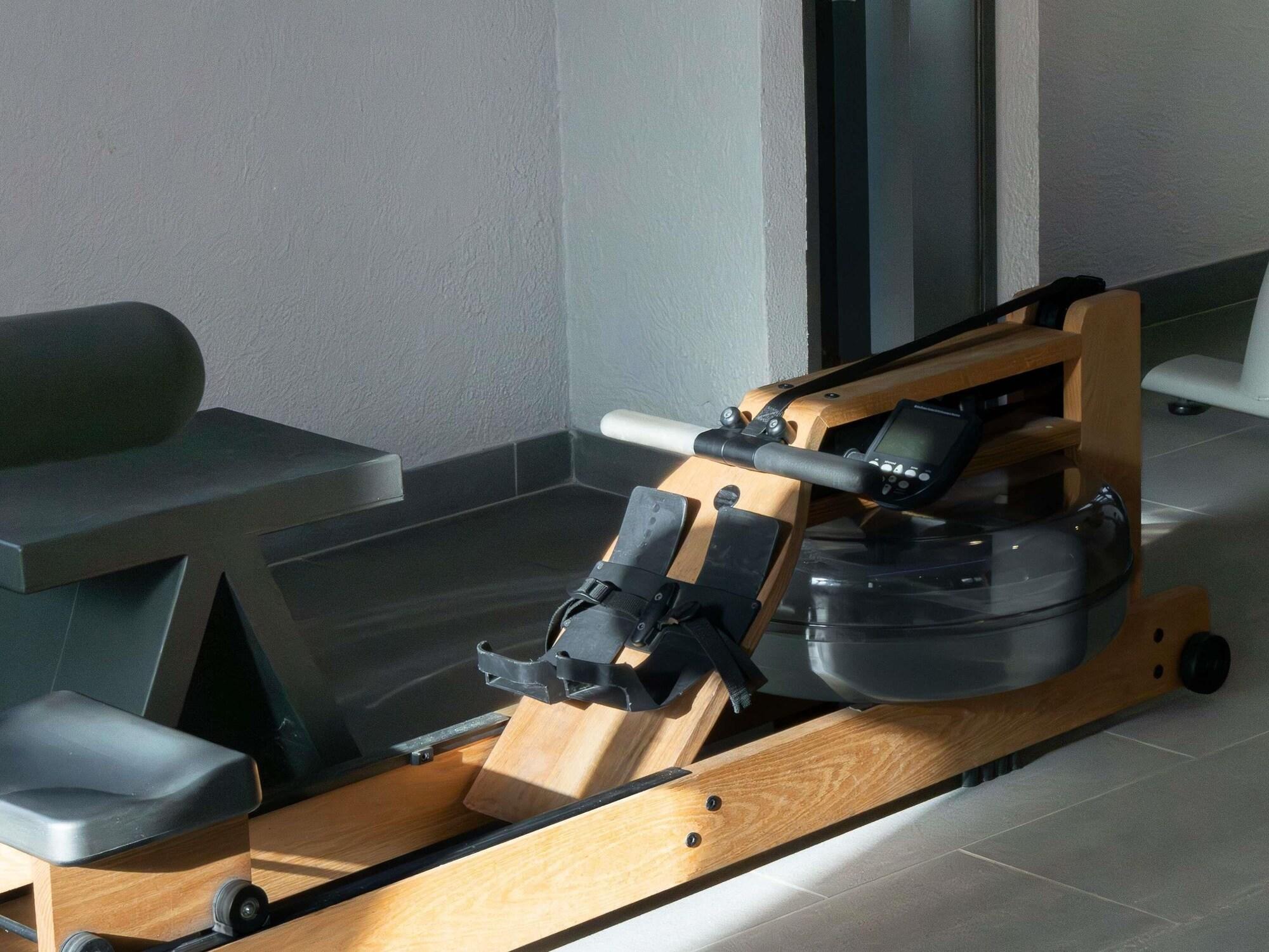 Gimnasio Ibis Styles Toulouse Labège