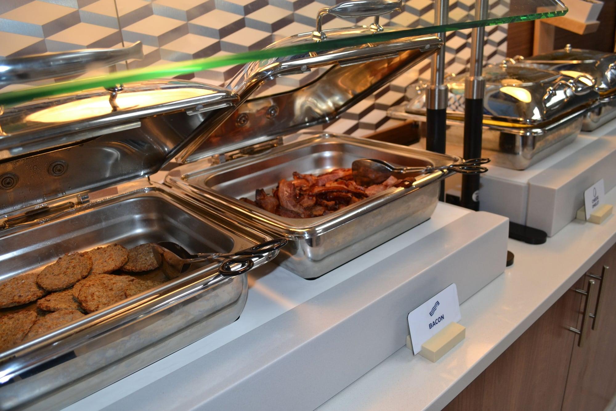 Restaurant Holiday Inn Express Red Deer North by IHG