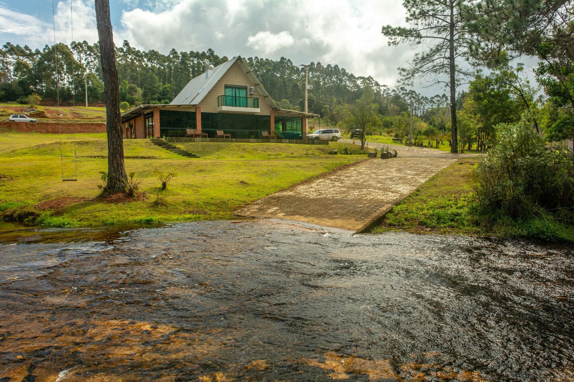 Equipamiento de Habitación Chakras Pousada