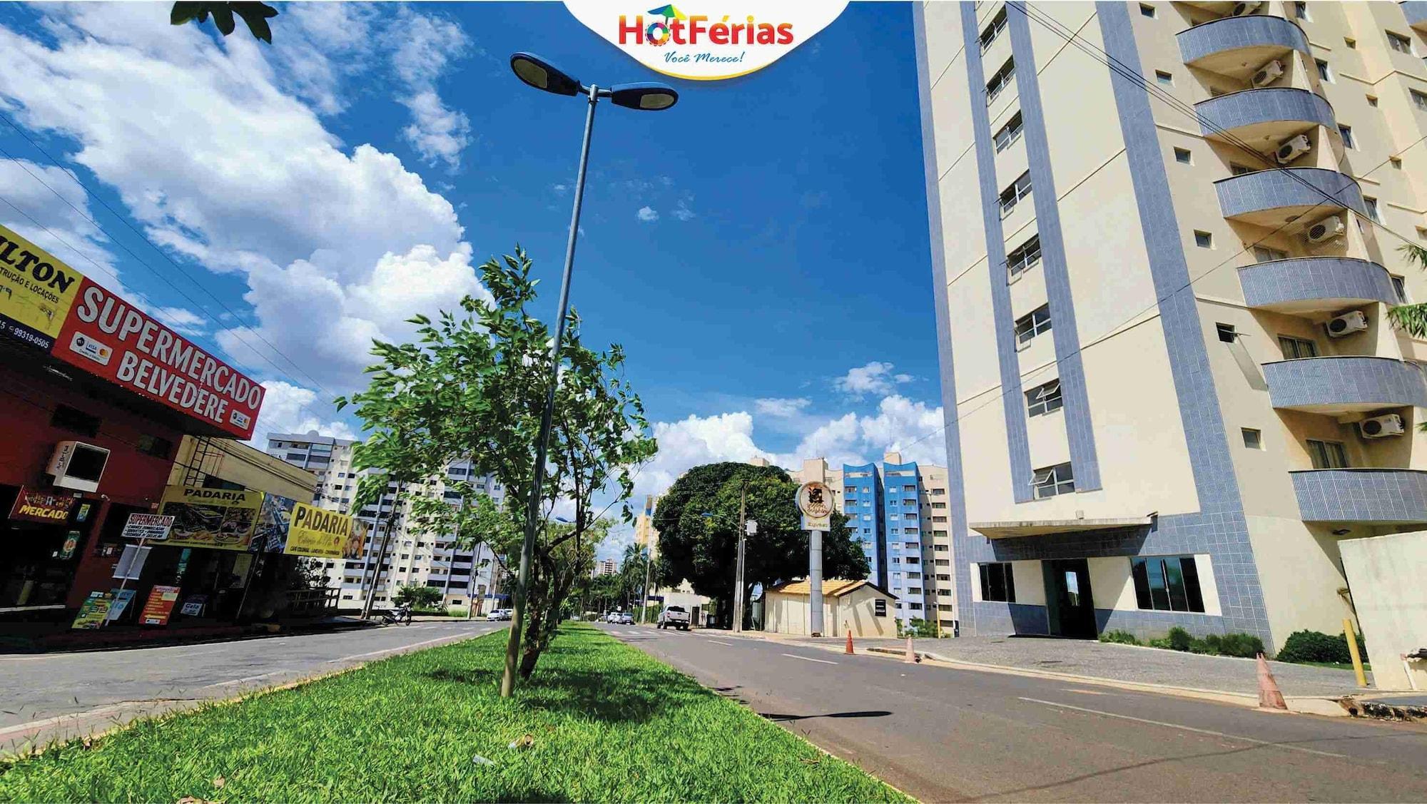 Vista Exterior Golden Dolphin Express - HotFérias