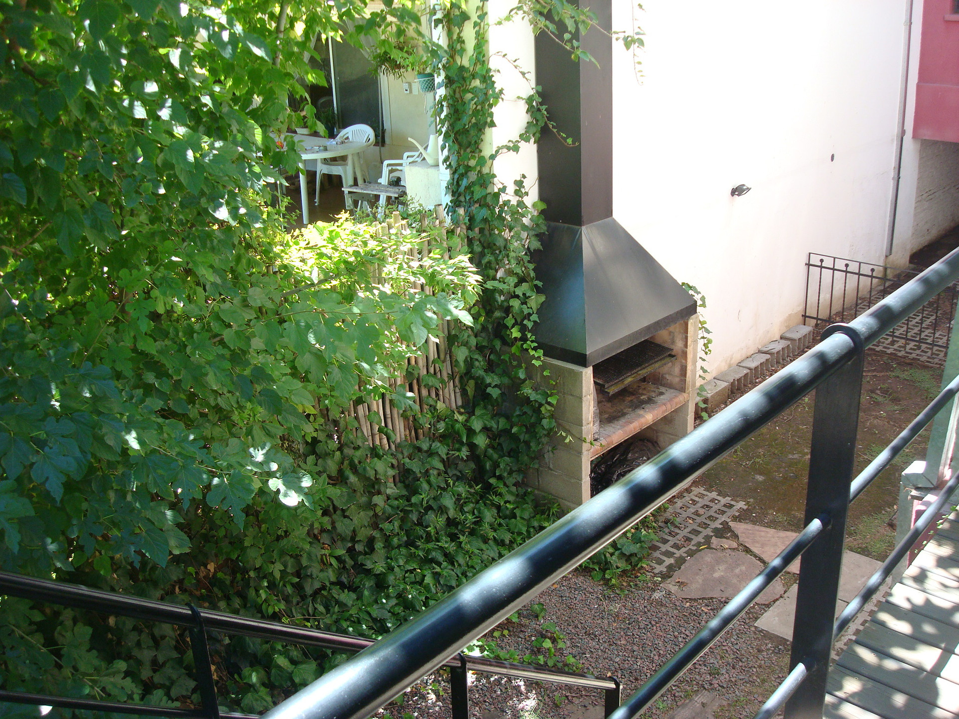 Vista Exterior Hostal Aguas Mansas