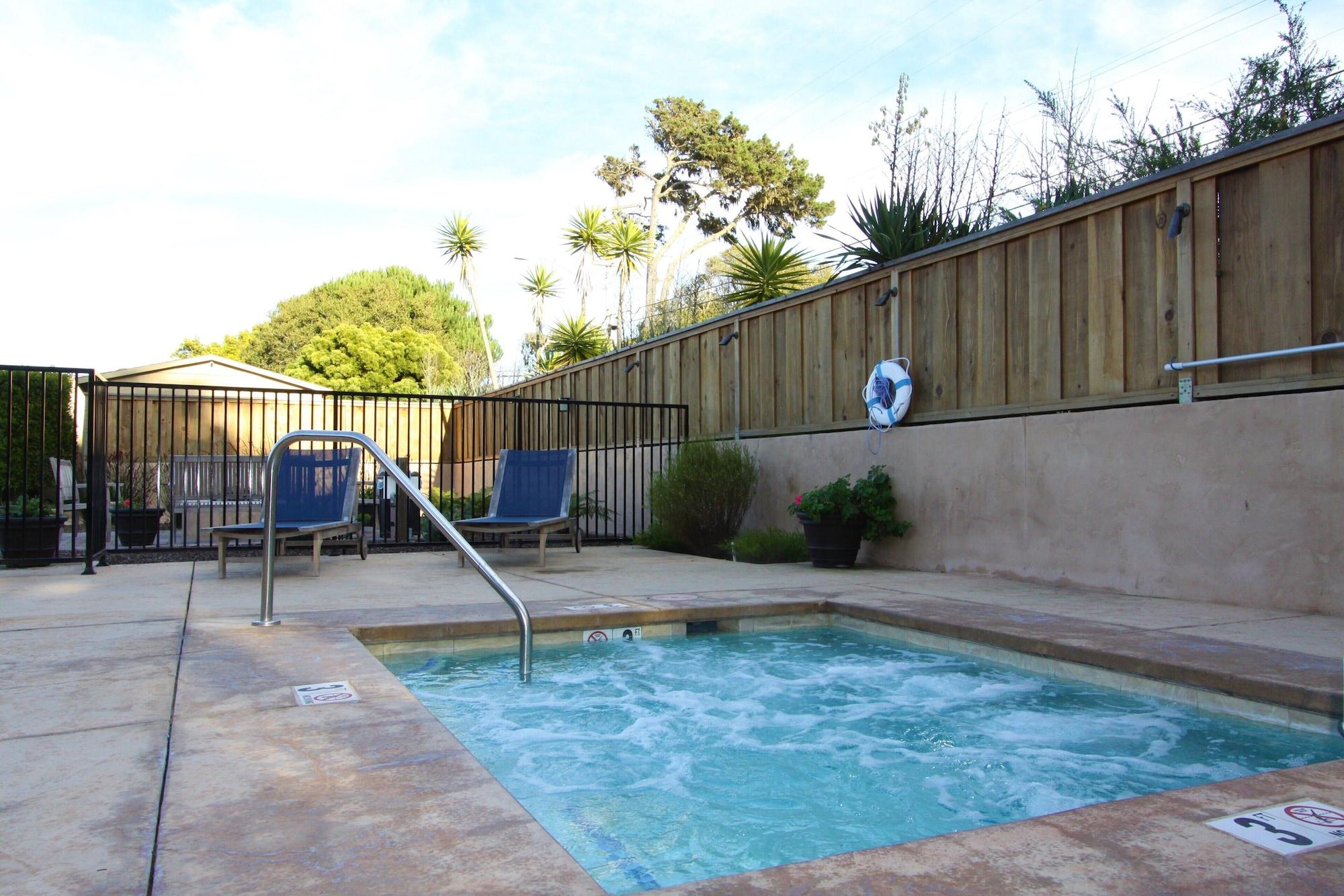 Spa Monterey Peninsula Inn