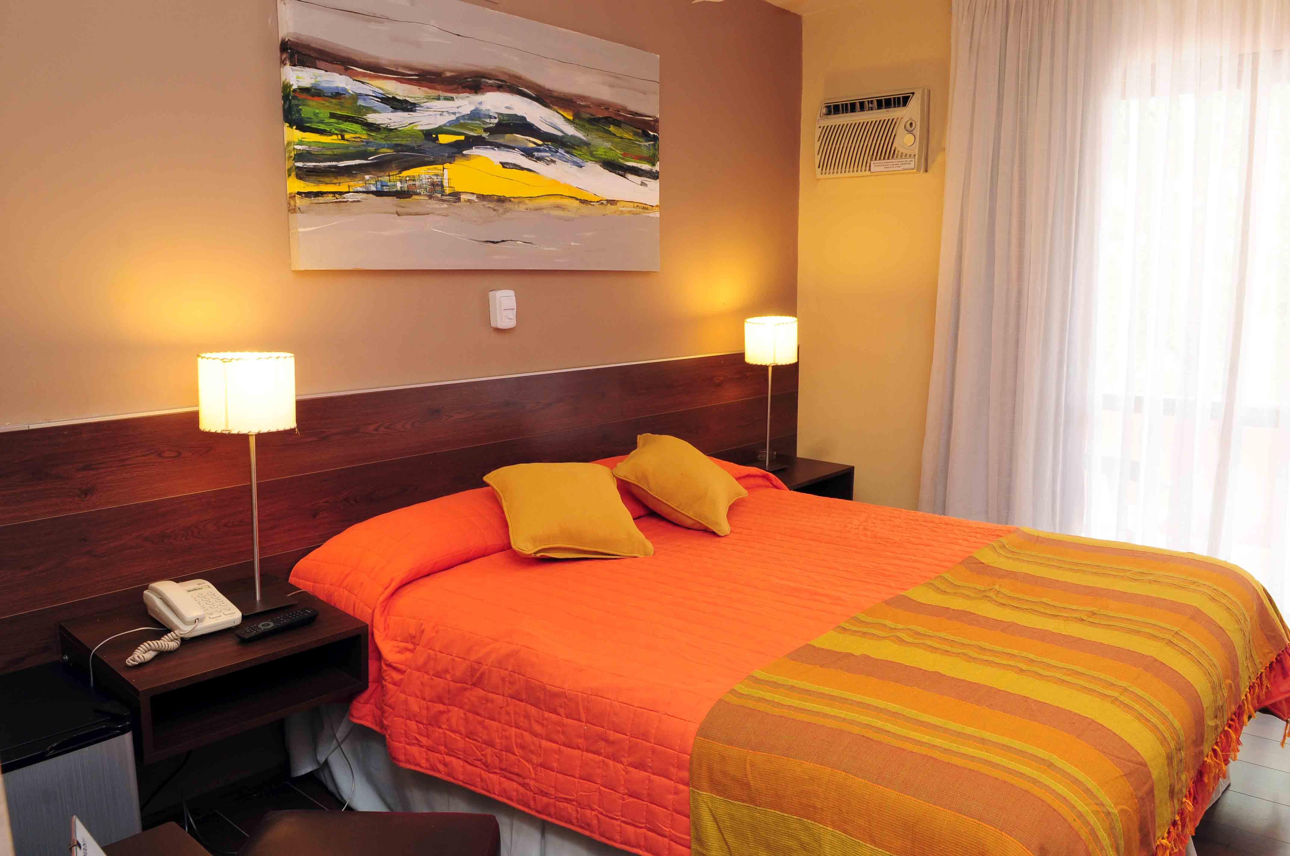 Hotel Costalago Suites