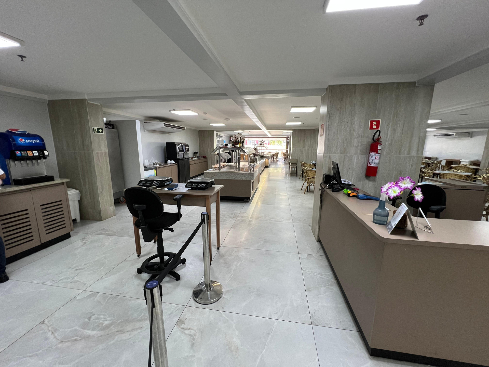 Restaurant DiRoma Spazzio - Direto com o Grupo DiRoma - acesso ao Acqua Park com café da manhã