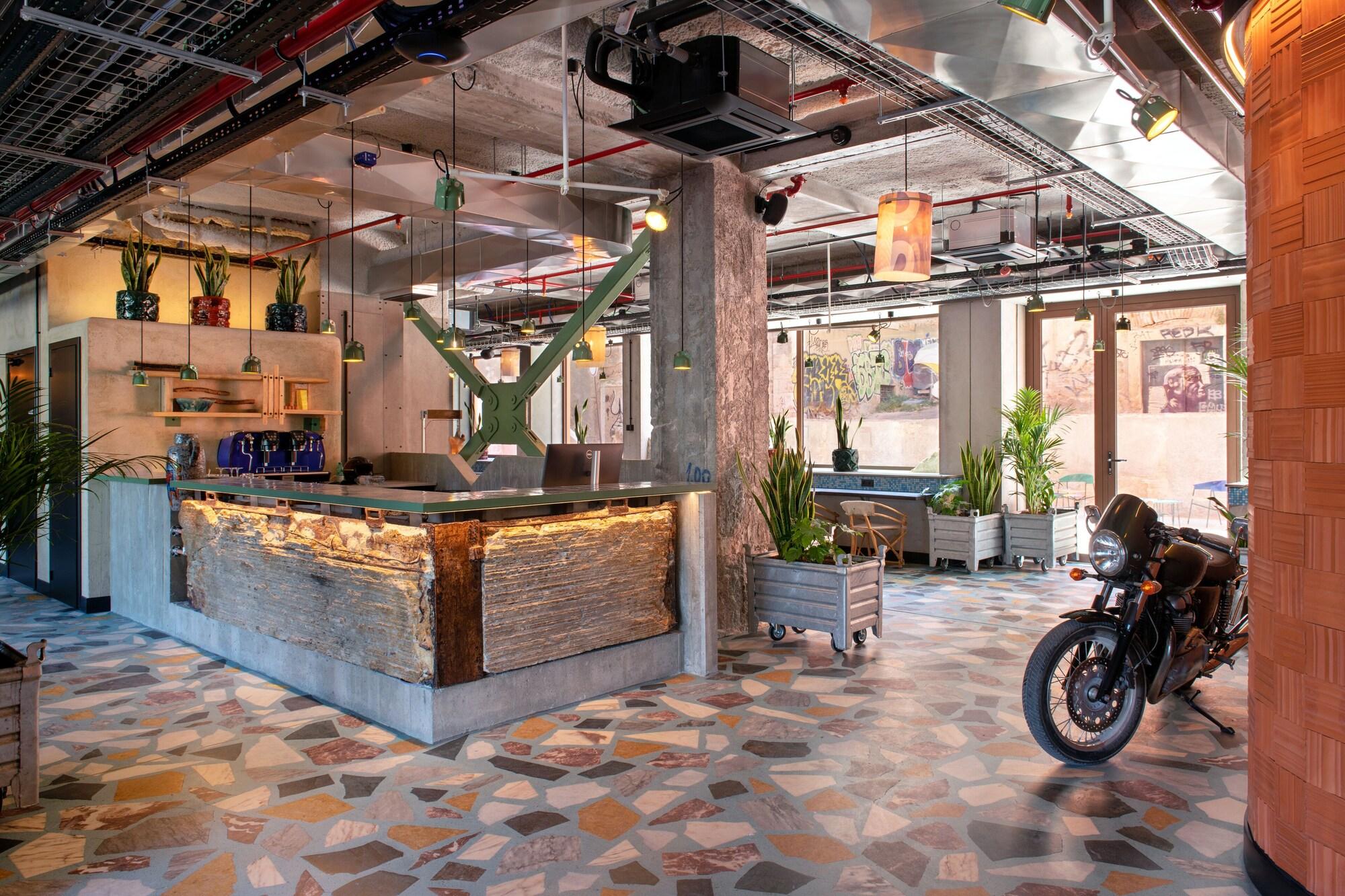 Vista Lobby Jam Hotel Lisbon