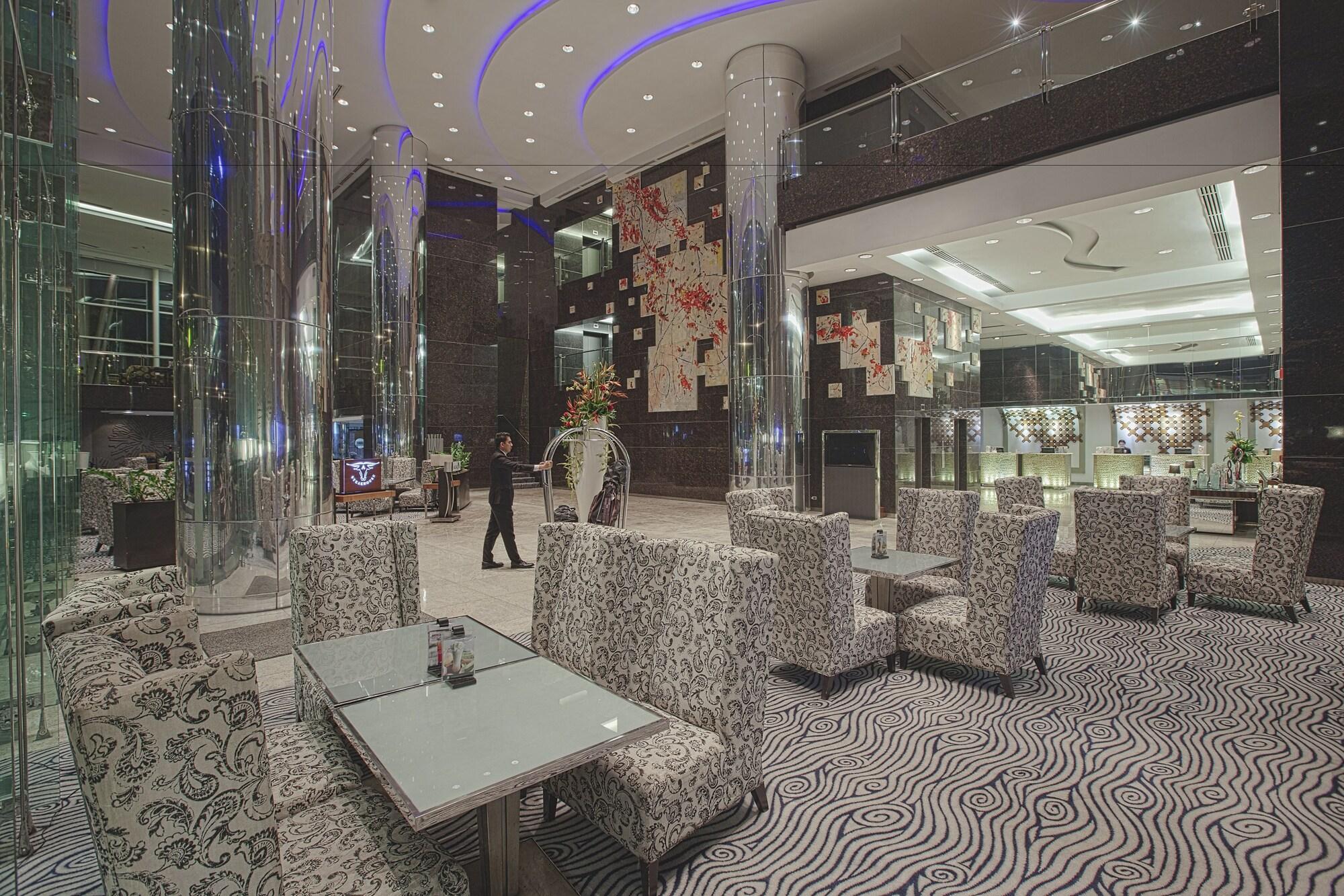 Vista Lobby Acacia Hotel Manila