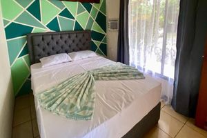 Vacation Rental - Oasis by Franklin #2