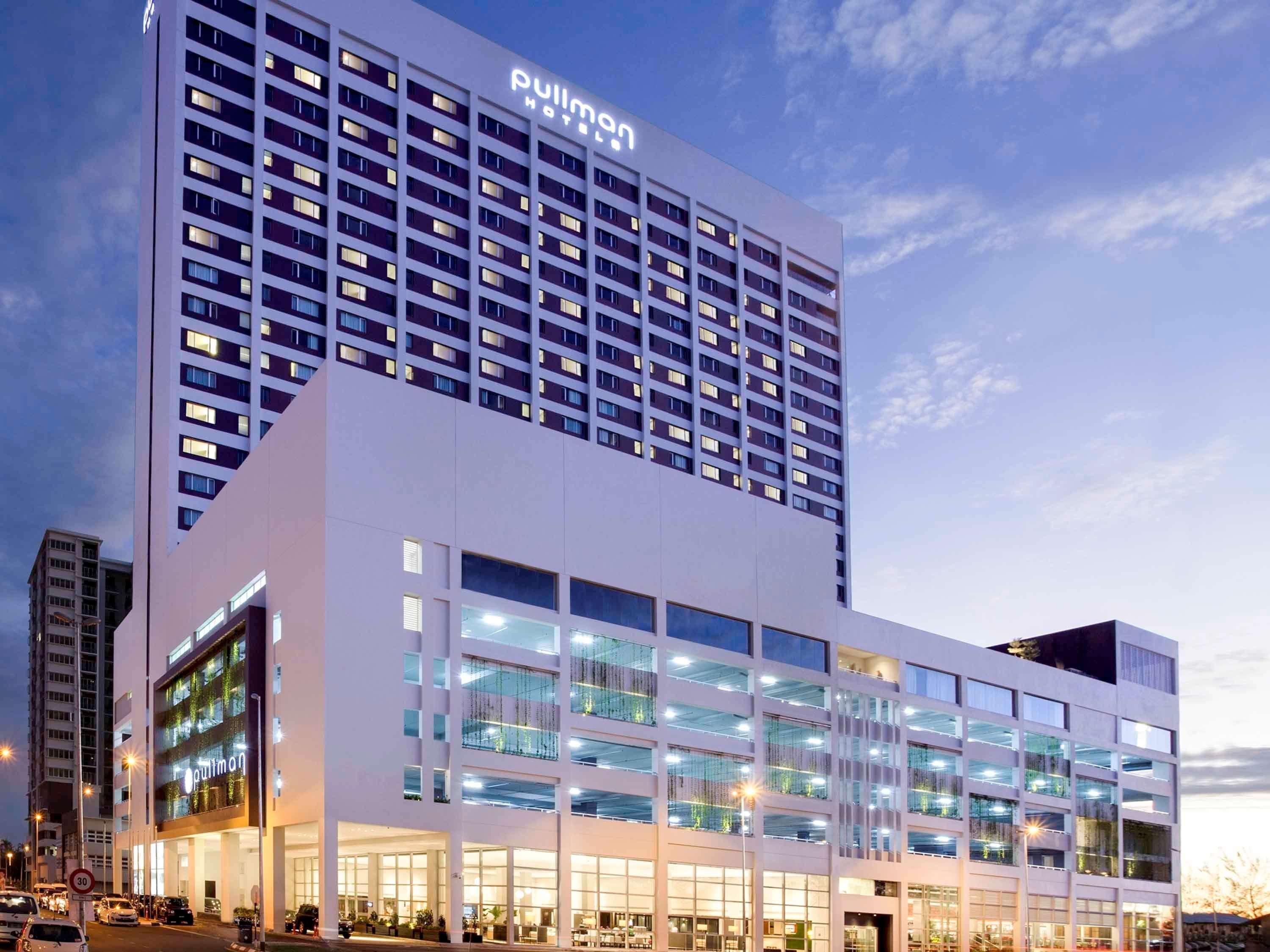 Vista Exterior Pullman Miri Waterfront