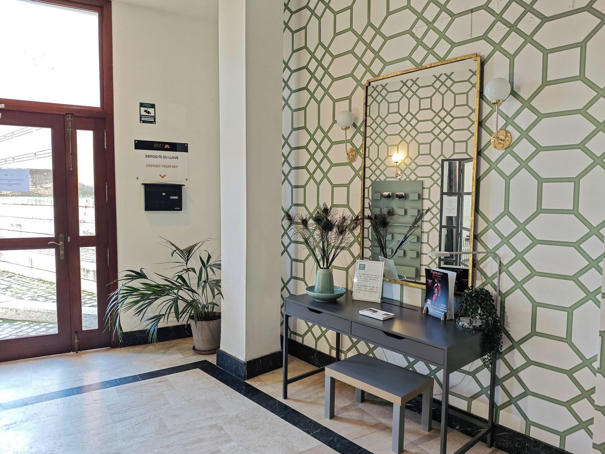 Vista Lobby AZZ Sevilla Torre de la Plata