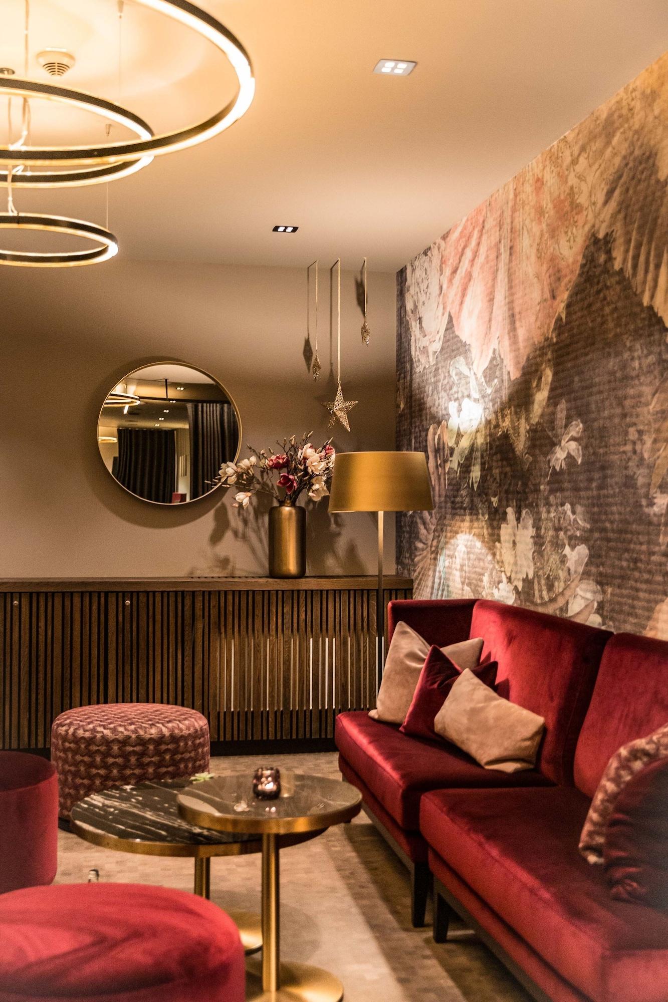 Vista Lobby Parkhotel Schmid