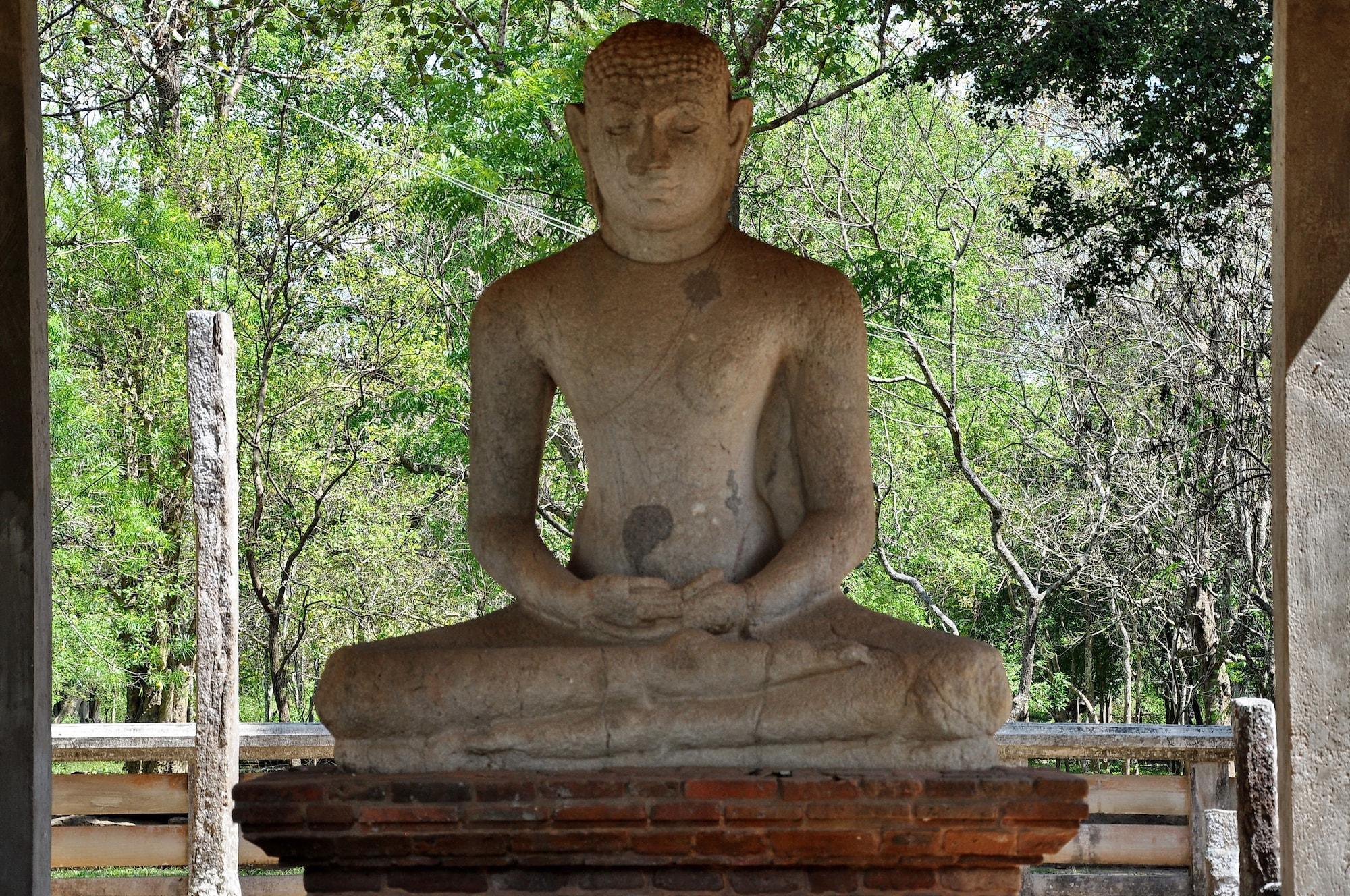 Vista Exterior Hotel Sisilthera