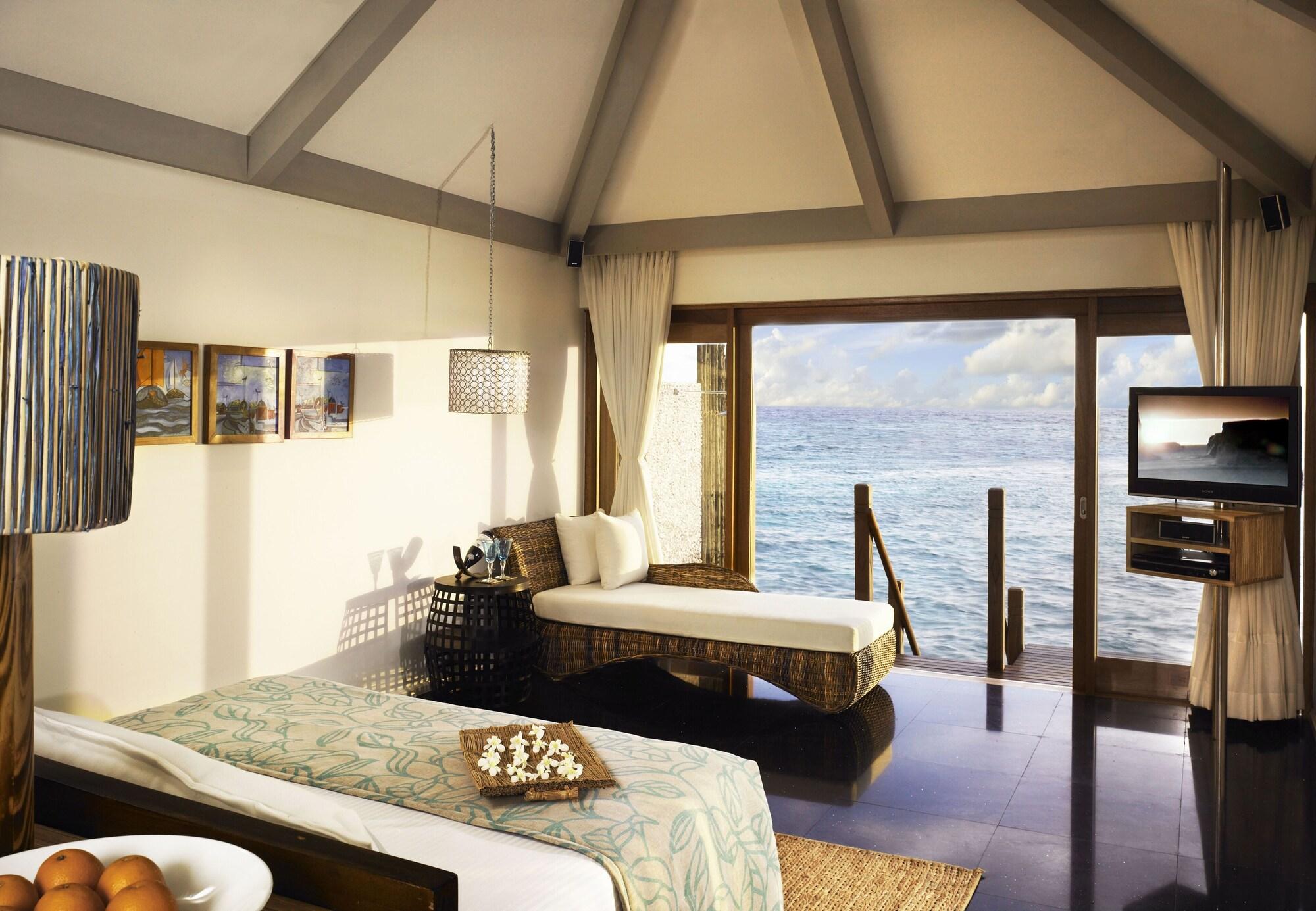 Habitación Taj Coral Reef Resort & Spa Maldives – A Premium All Inclusive Resort
