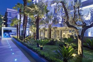 Alojamiento - LHP Hotel Montecatini Palace & SPA