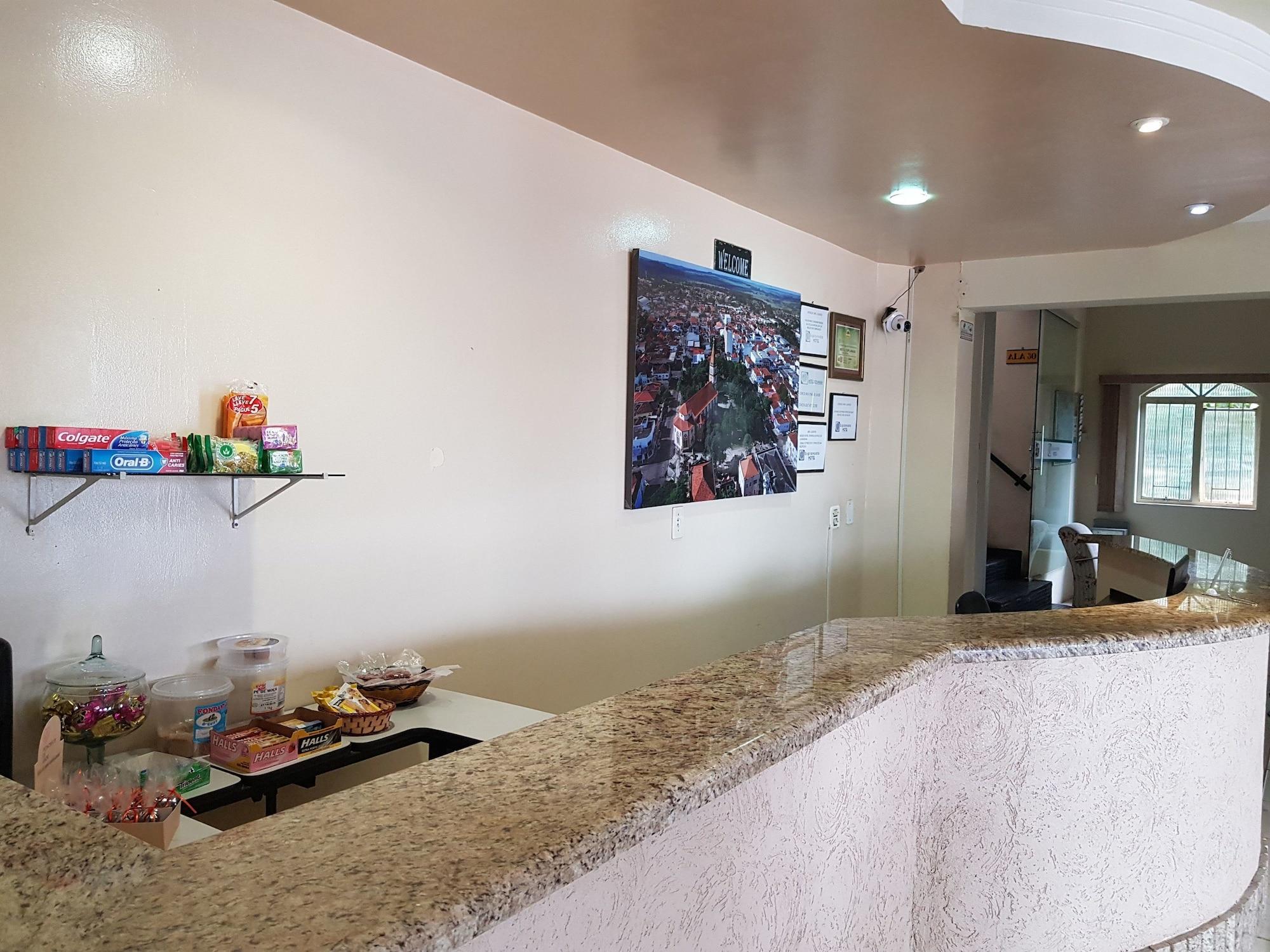 Vista Lobby Esplanada Hotel