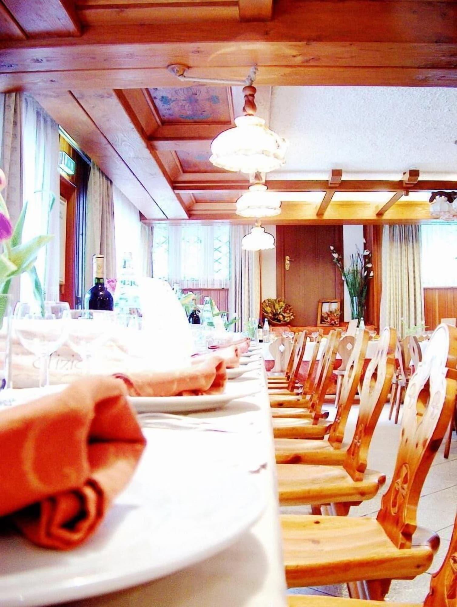 Salón de Baile Hotel Beau Sejour