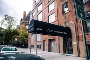 Alojamiento - Kama Central Park Hostel