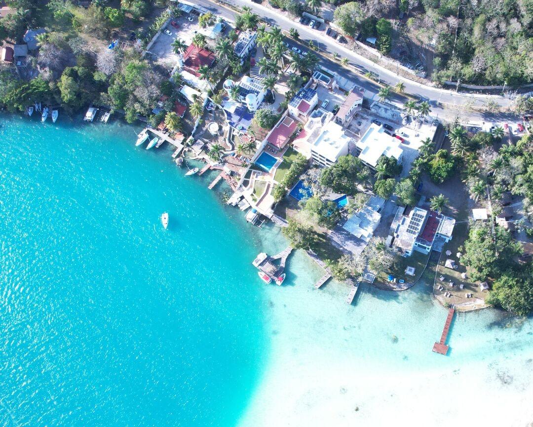 Vista Lobby Cabañas Luxury Bacalar