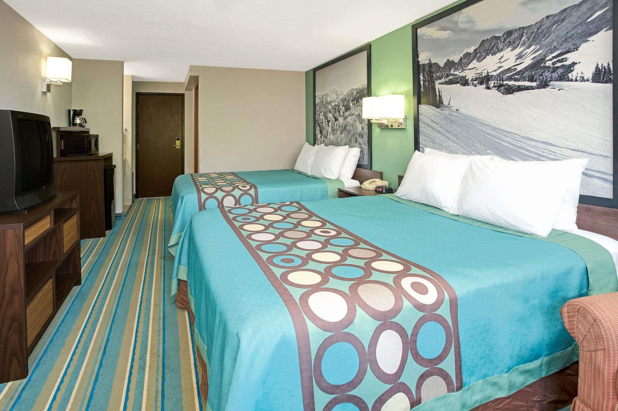 Habitación Super 8 by Wyndham Denver Stapleton
