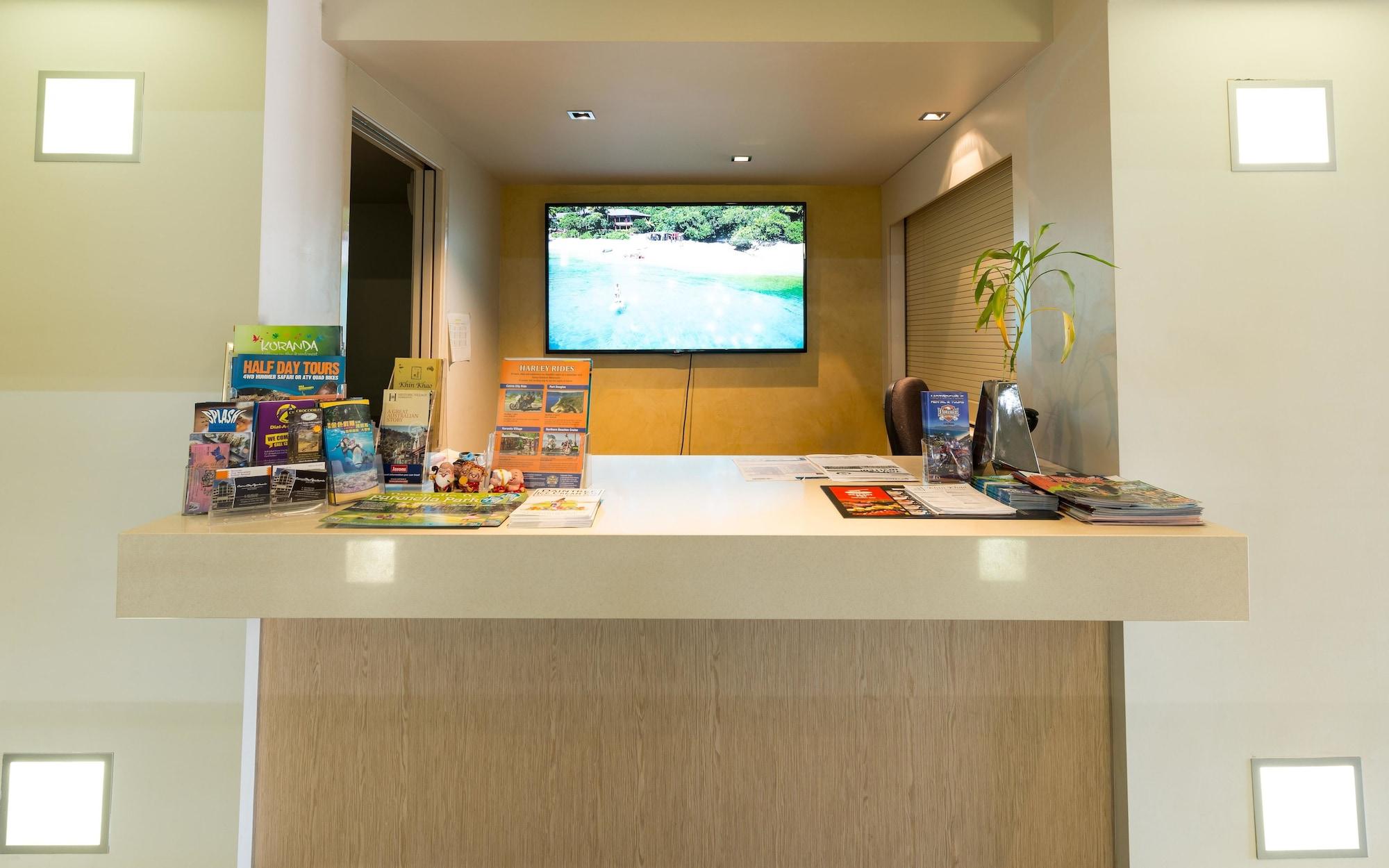 Vista Lobby Cairns City Apartments