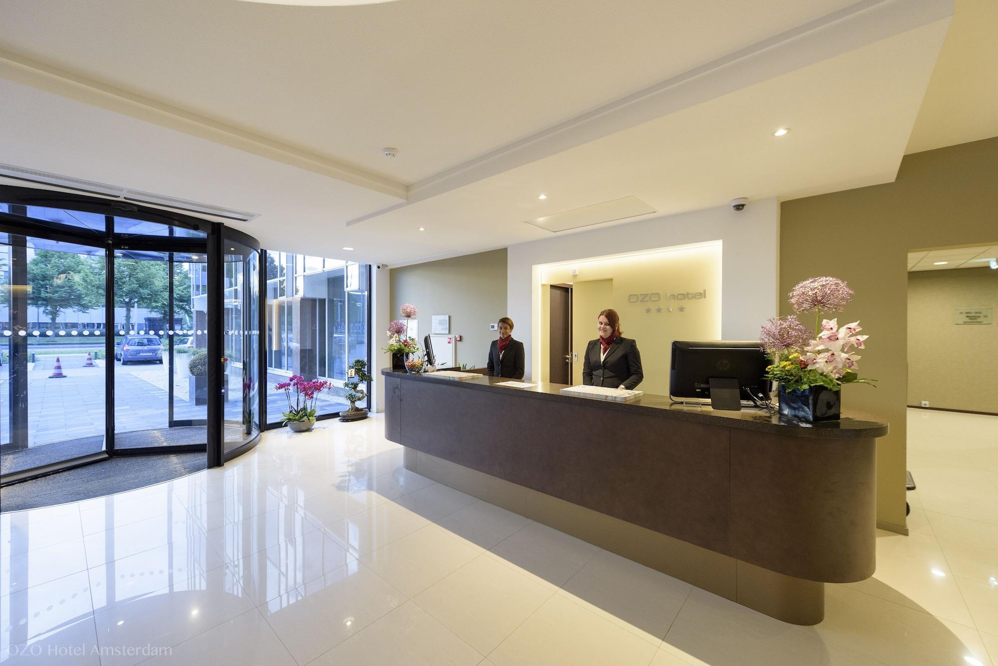 Vista Lobby OZO Hotels Arena Amsterdam