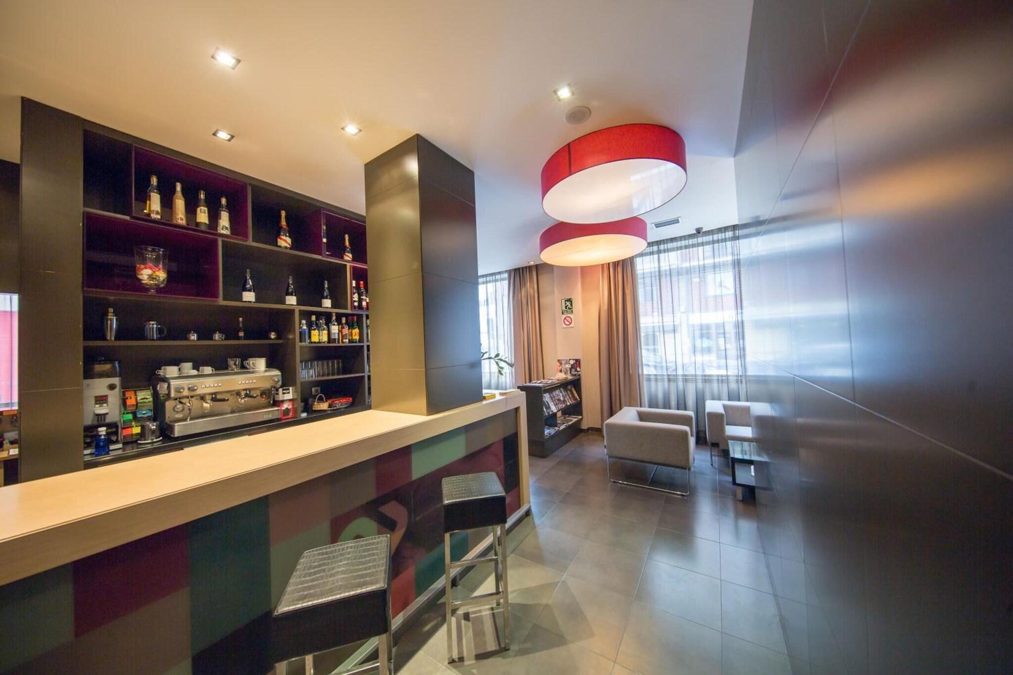 Bar/Salón Hotel Aroi Ponferrada