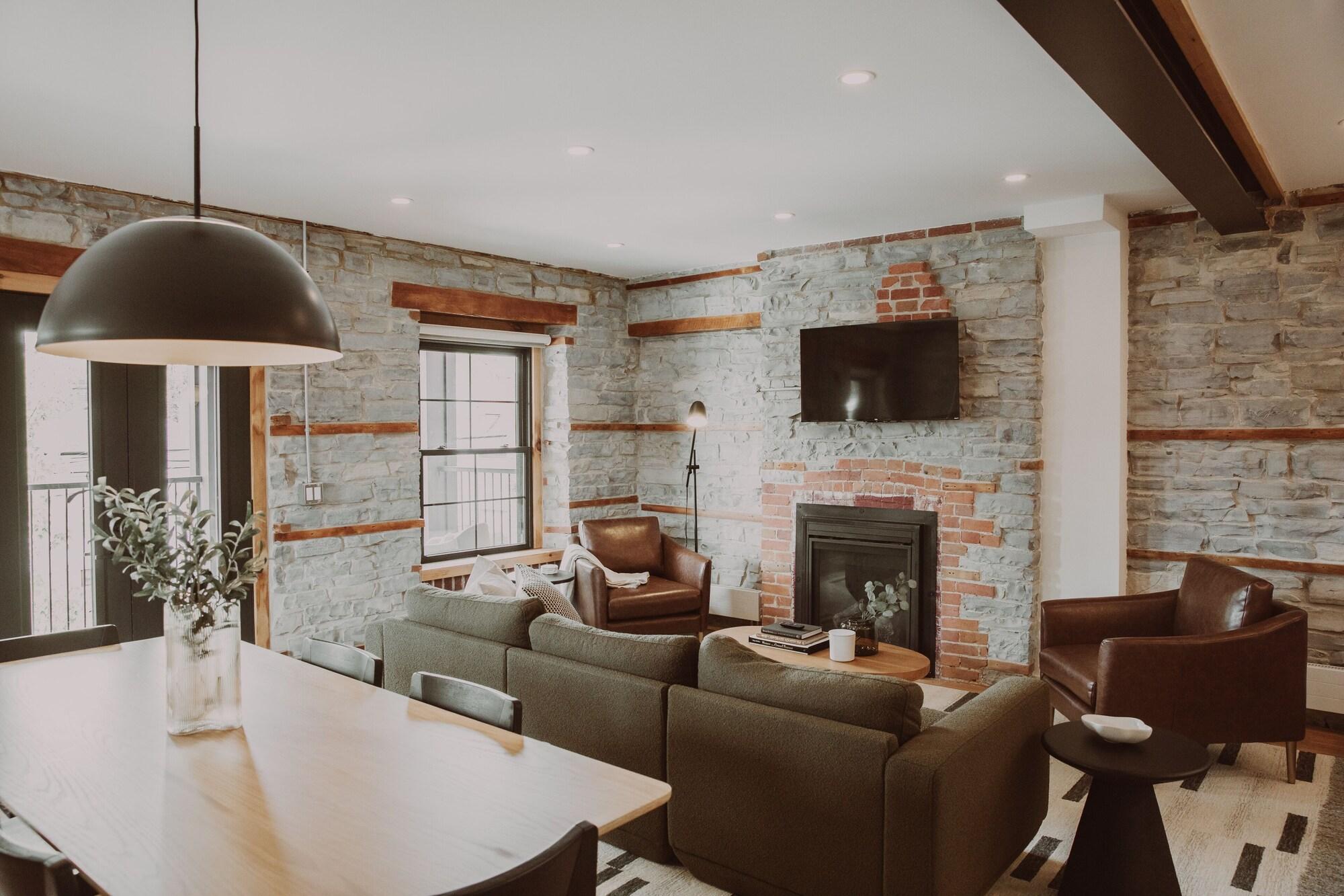 Varios Dwell Aparthotels