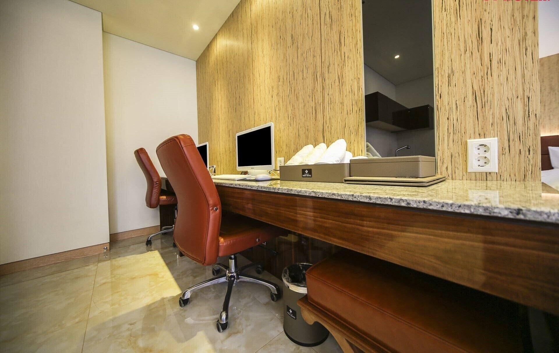 Habitación Galmea First Hotel