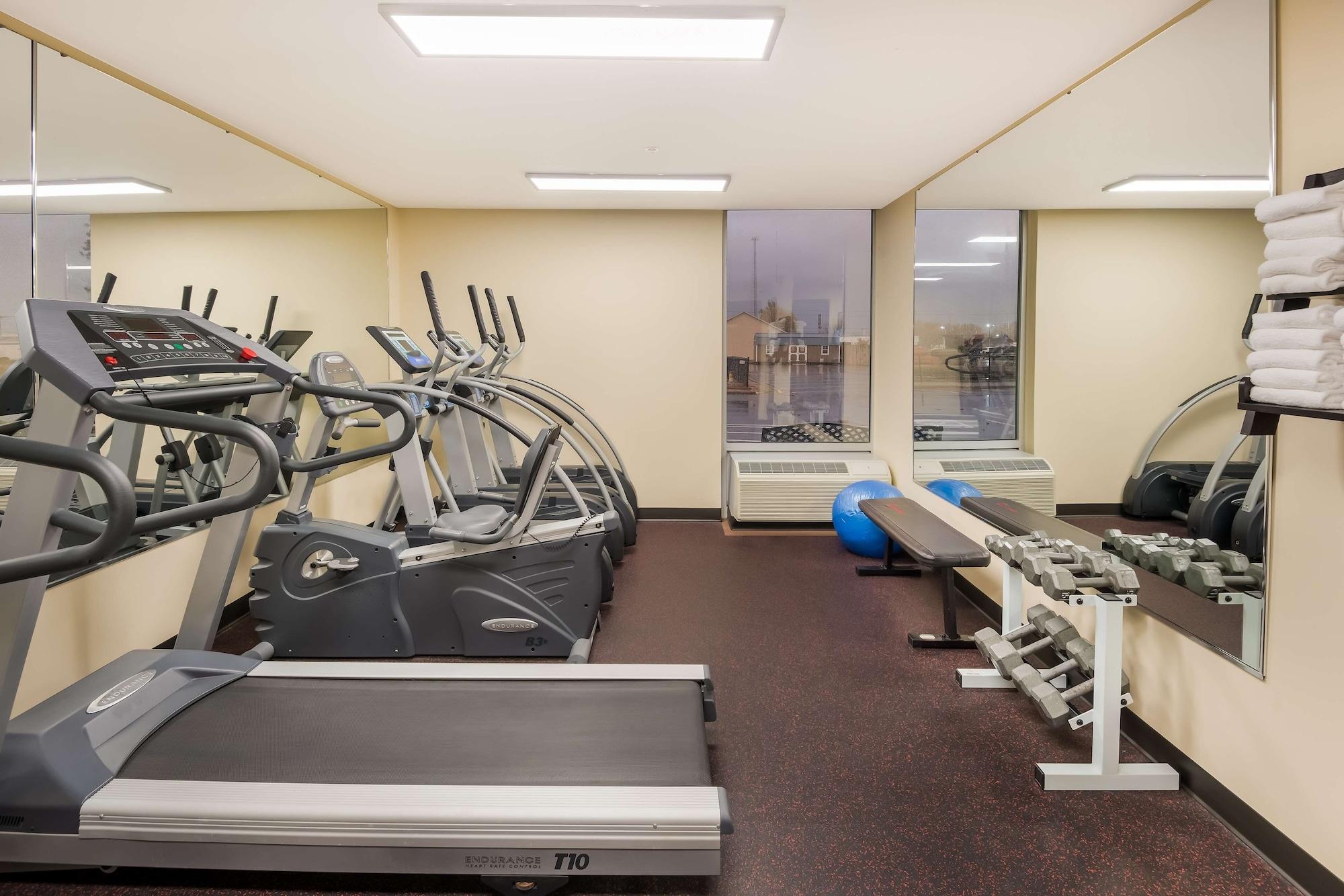 Gimnasio SureStay Plus Hotel by Best Western Jasper