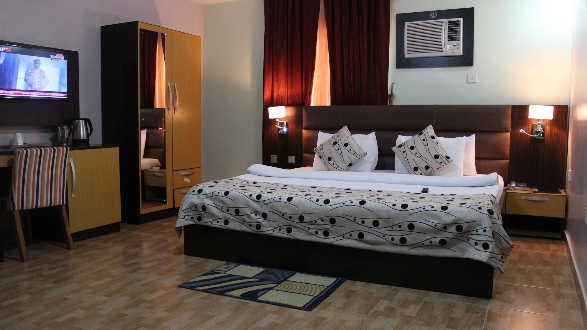 Habitación Downtown Royal Hotel
